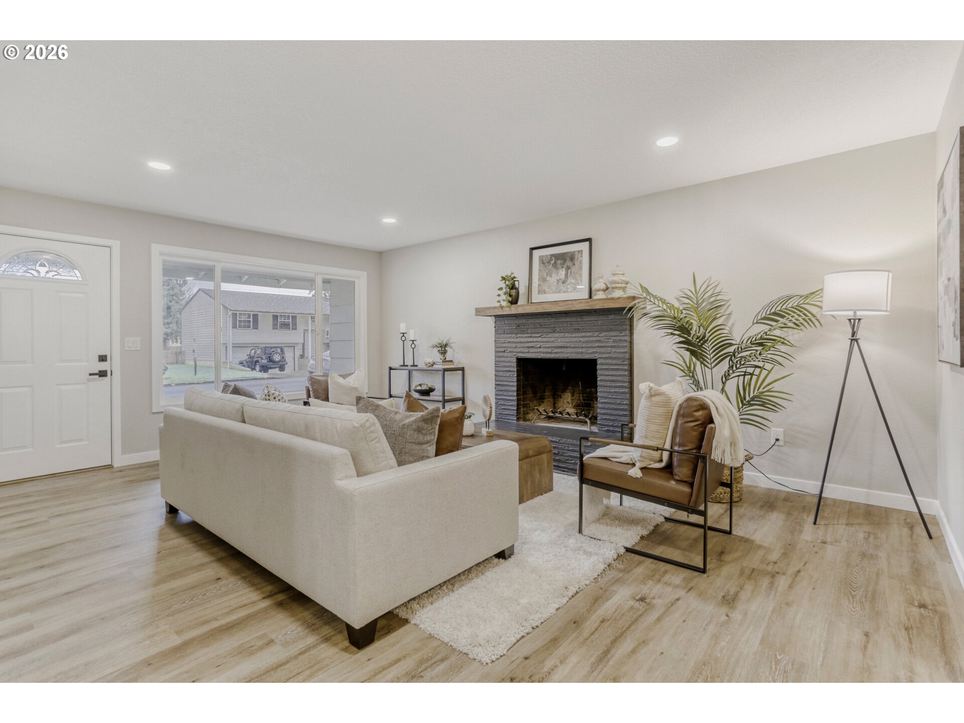 12026 SE JUNIPER AVE