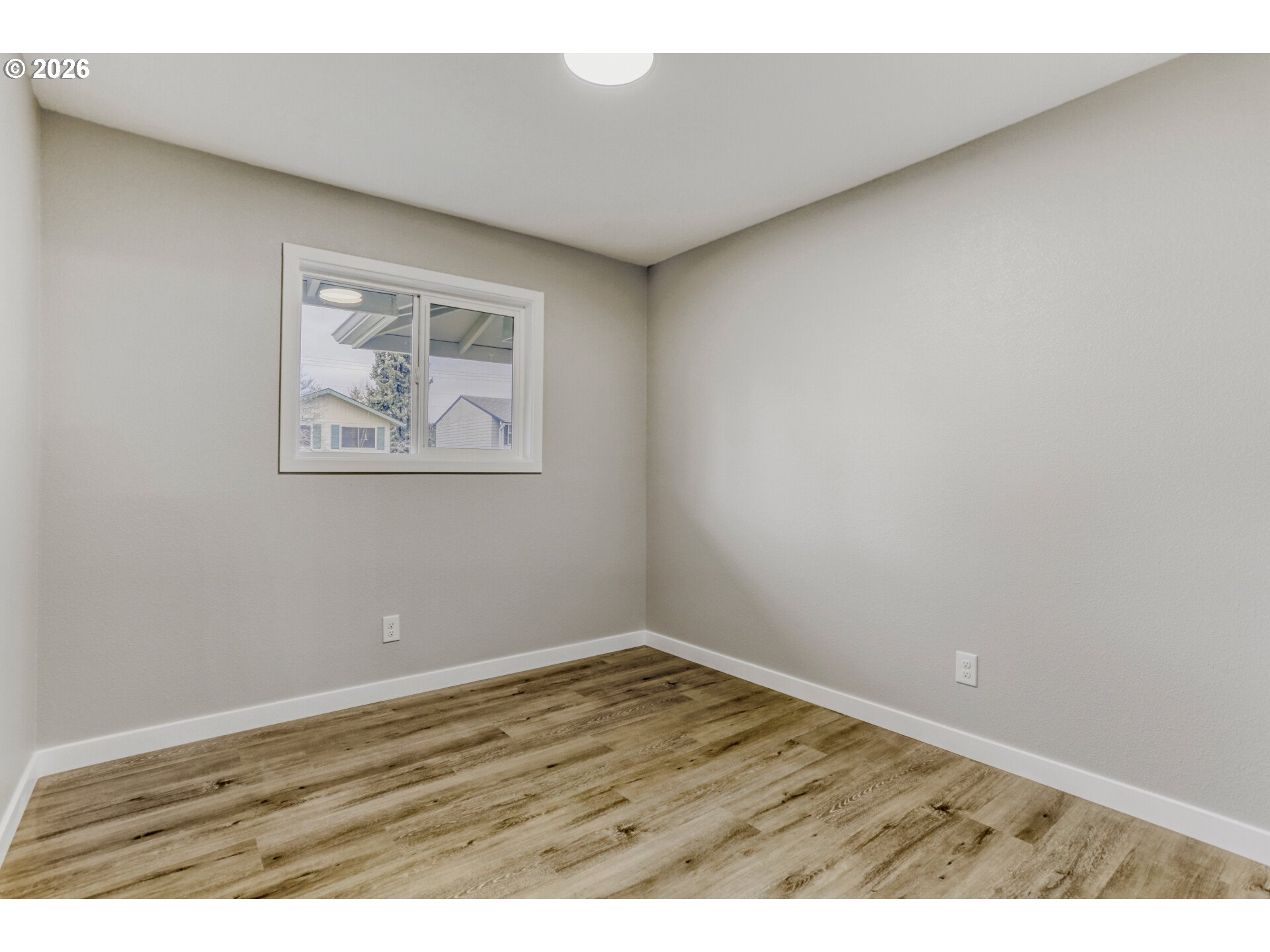 12026 SE JUNIPER AVE