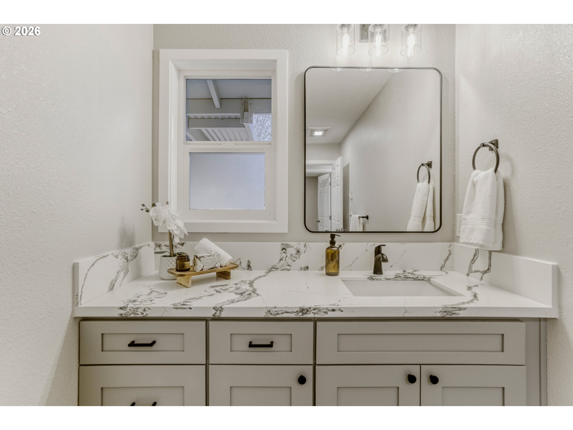 12026 SE JUNIPER AVE