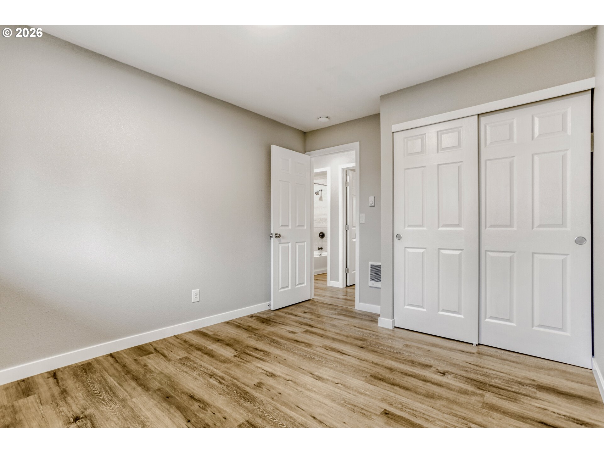 12026 SE JUNIPER AVE