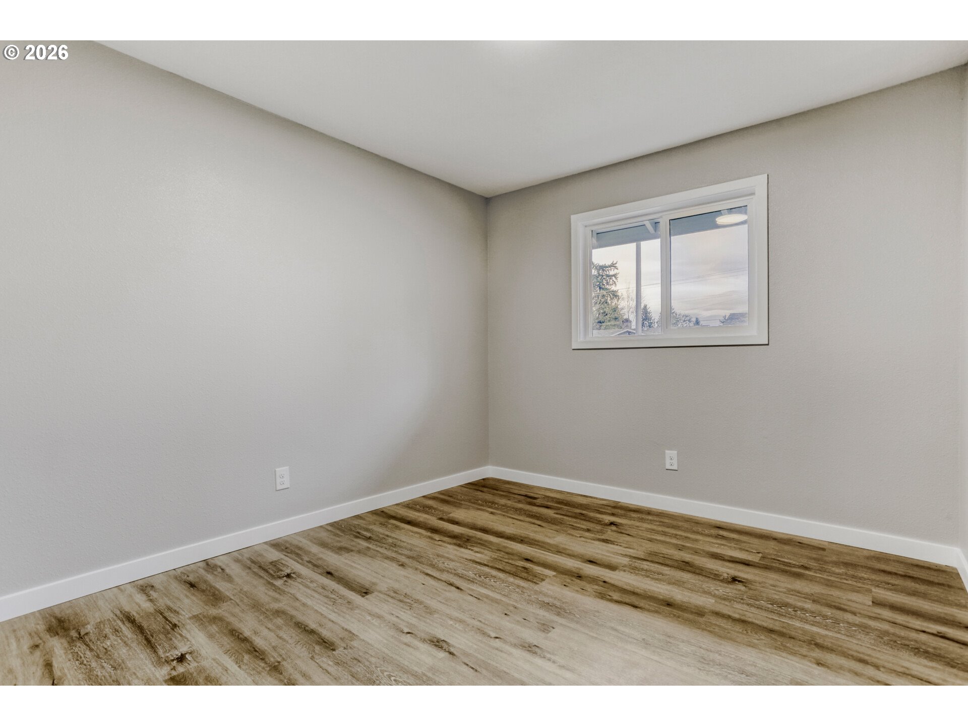 12026 SE JUNIPER AVE