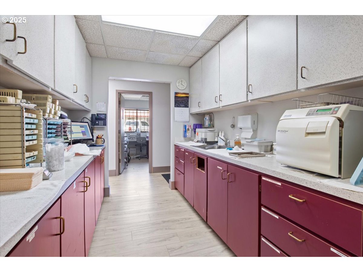 19230 SE MCLOUGHLIN BLVD, Gladstone