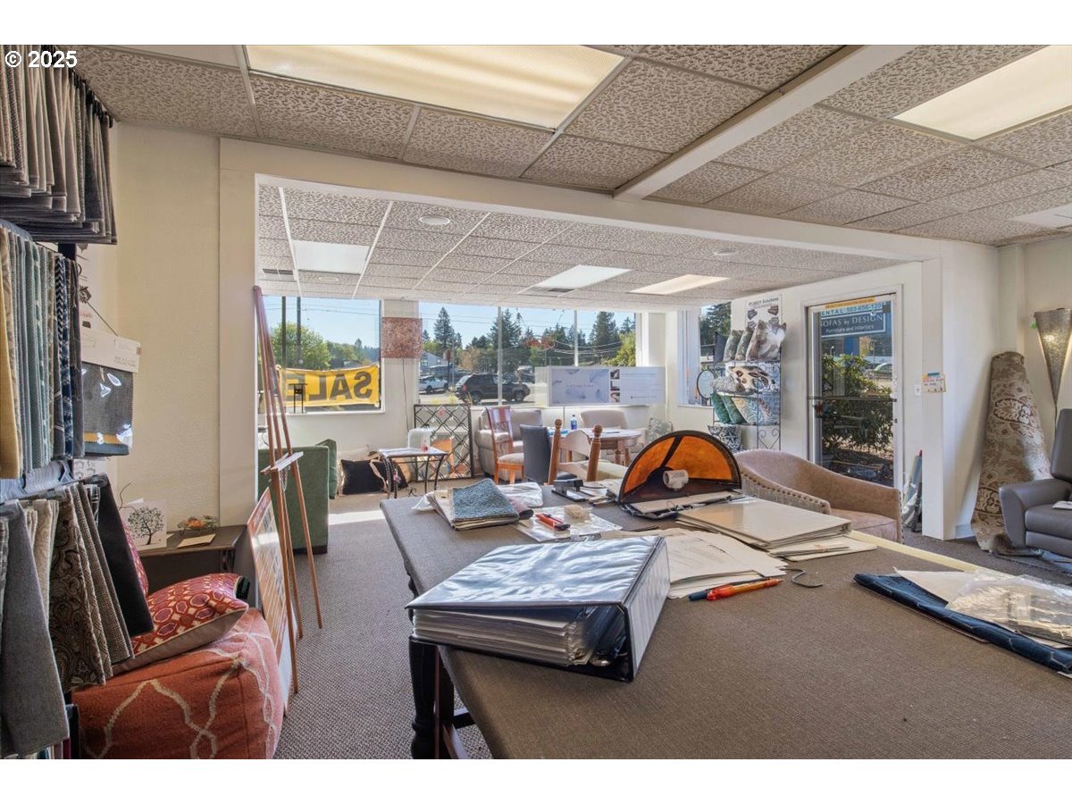 19230 SE MCLOUGHLIN BLVD, Gladstone