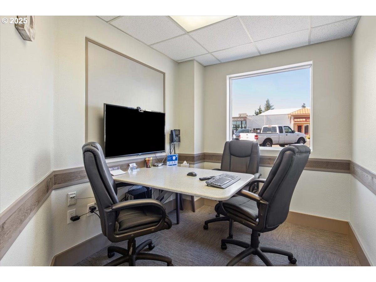 19230 SE MCLOUGHLIN BLVD, Gladstone