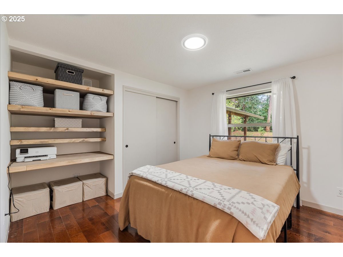 15323 SE FAIROAKS AVE, Milwaukie