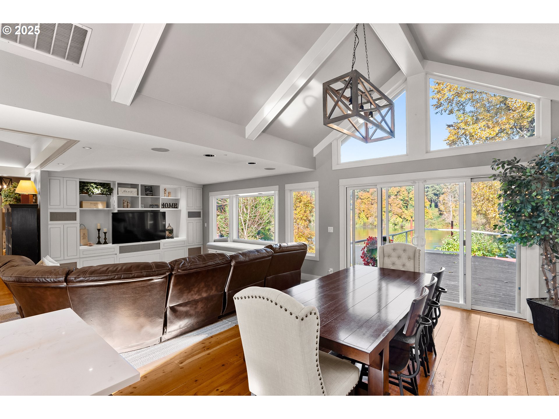 14089 NE RIVER VISTA LN, Aurora