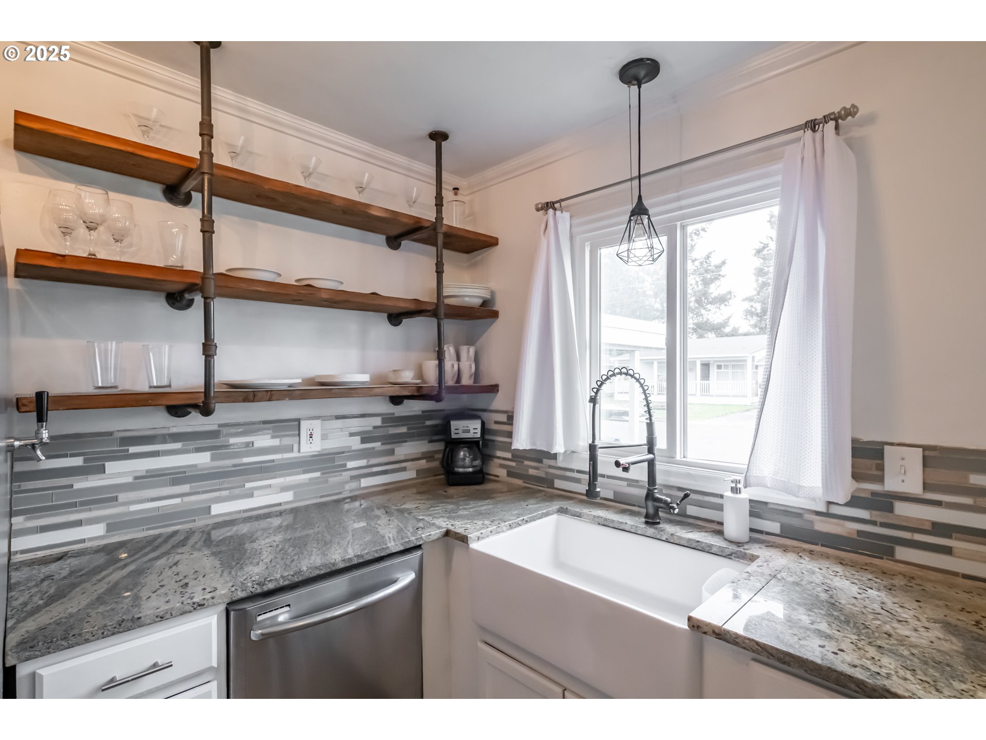 824 NE MACY ST, McMinnville