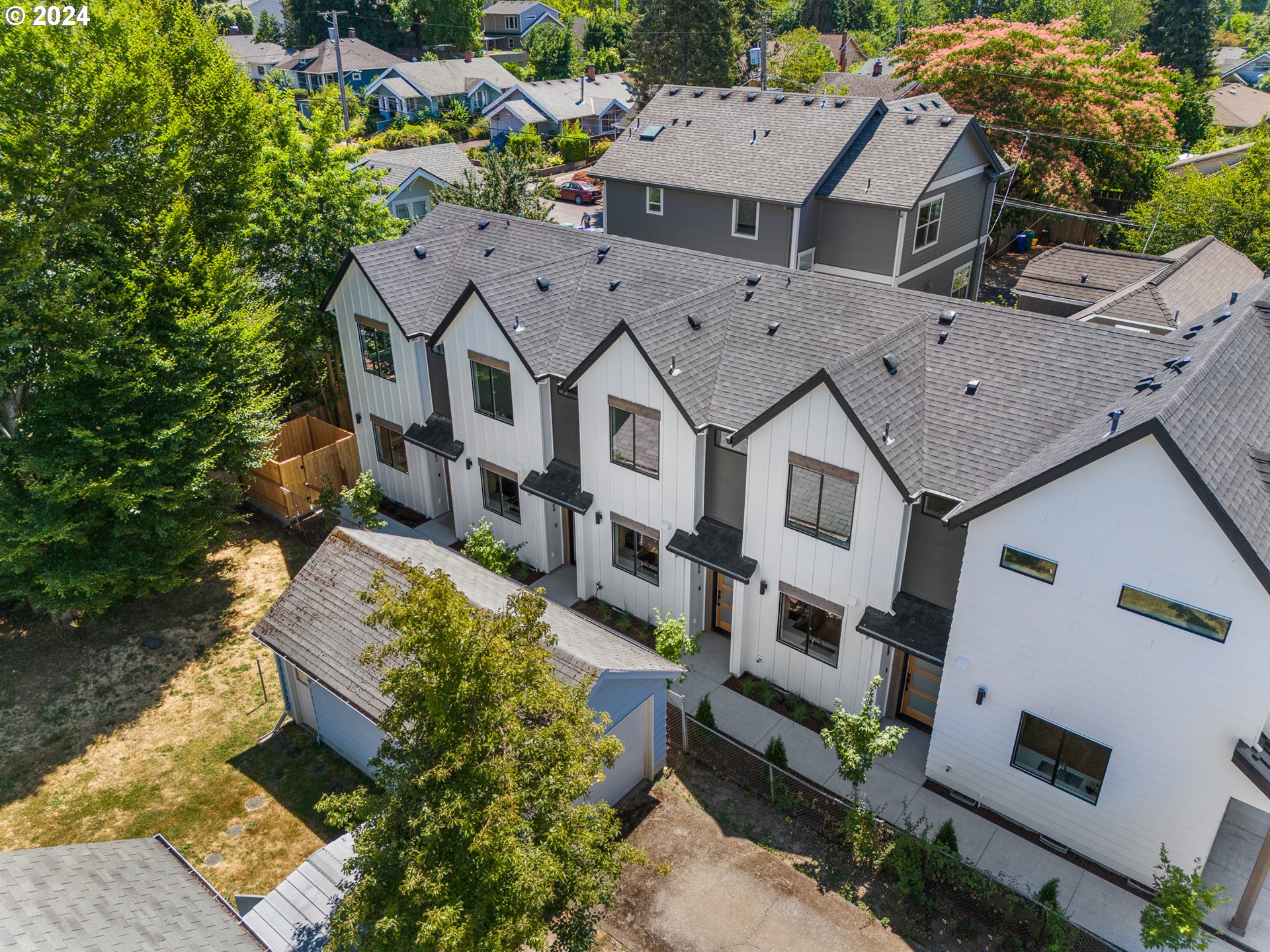 4264 SE 37th AVE