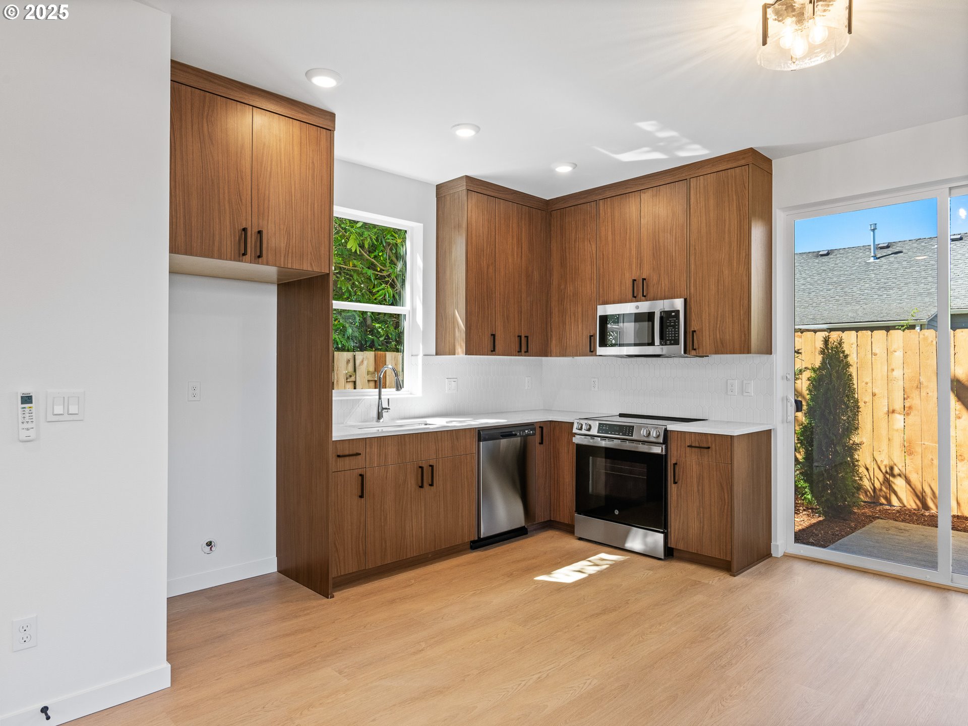 5305 SE Malden ST 2, Portland Unit: 2