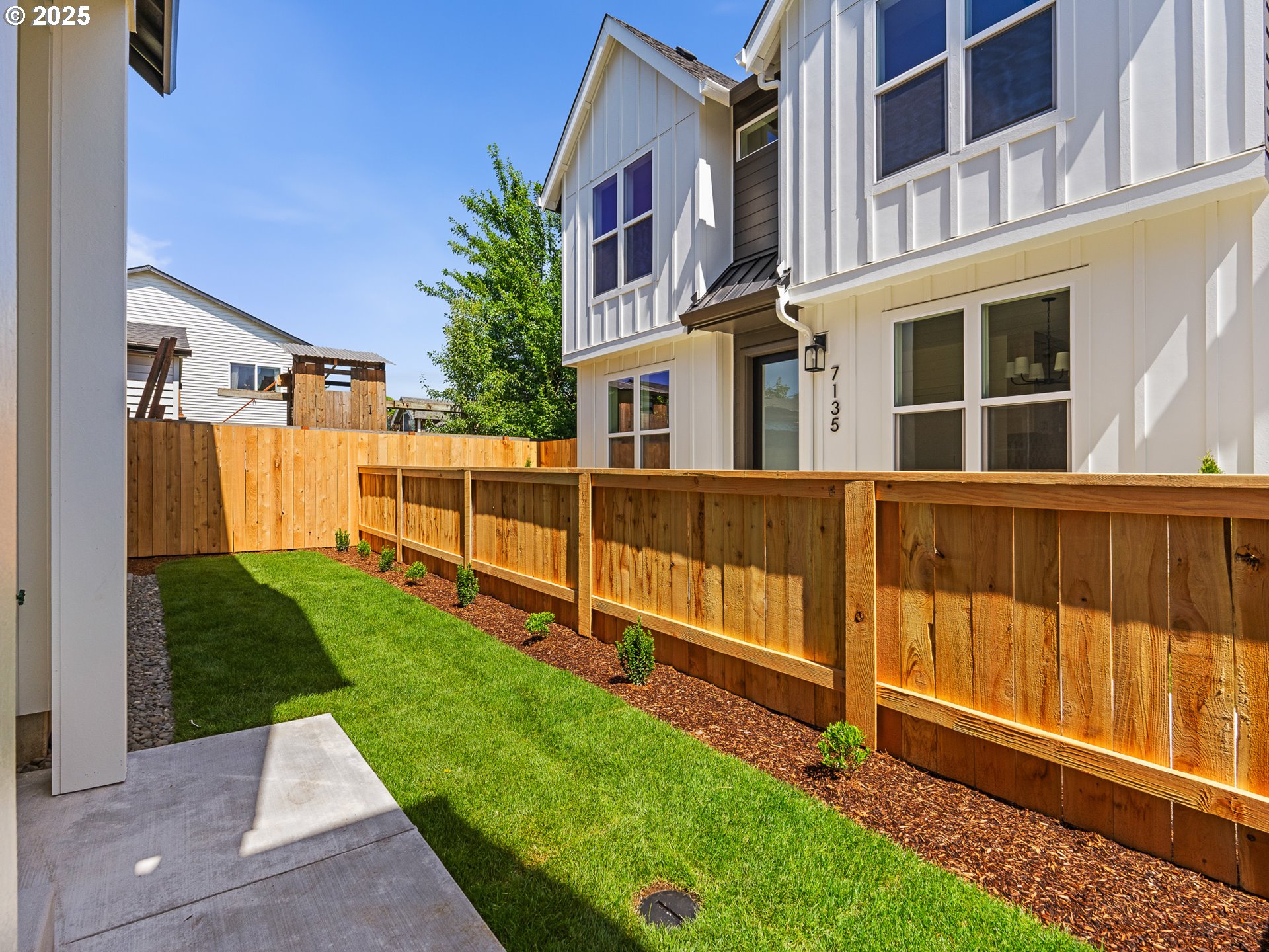 7135 N Fiske AVE, Portland