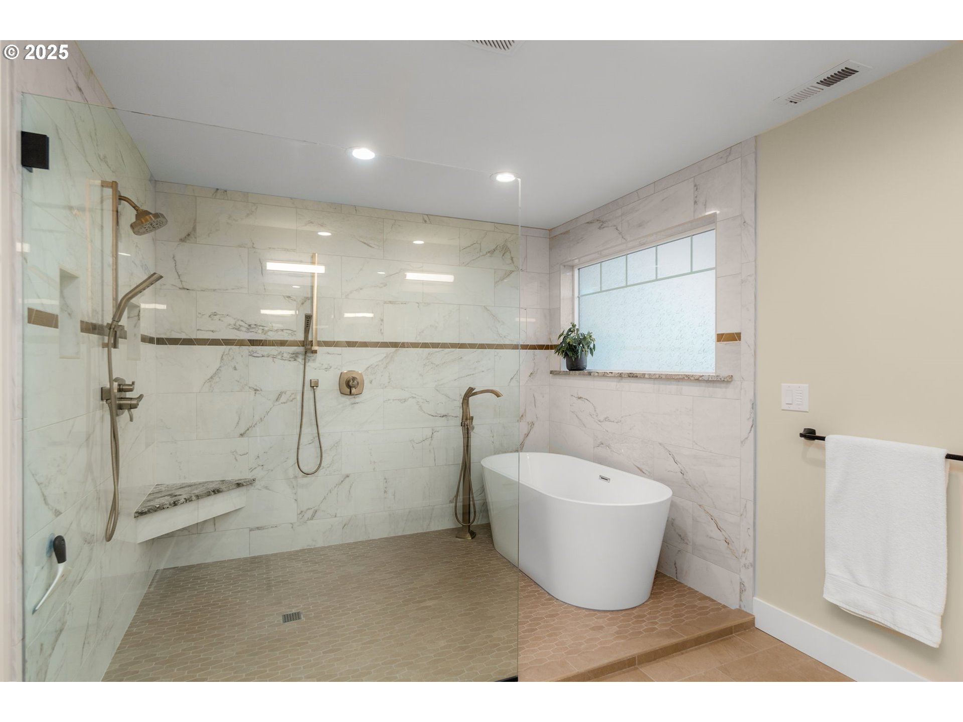 767 10TH ST, Lake Oswego