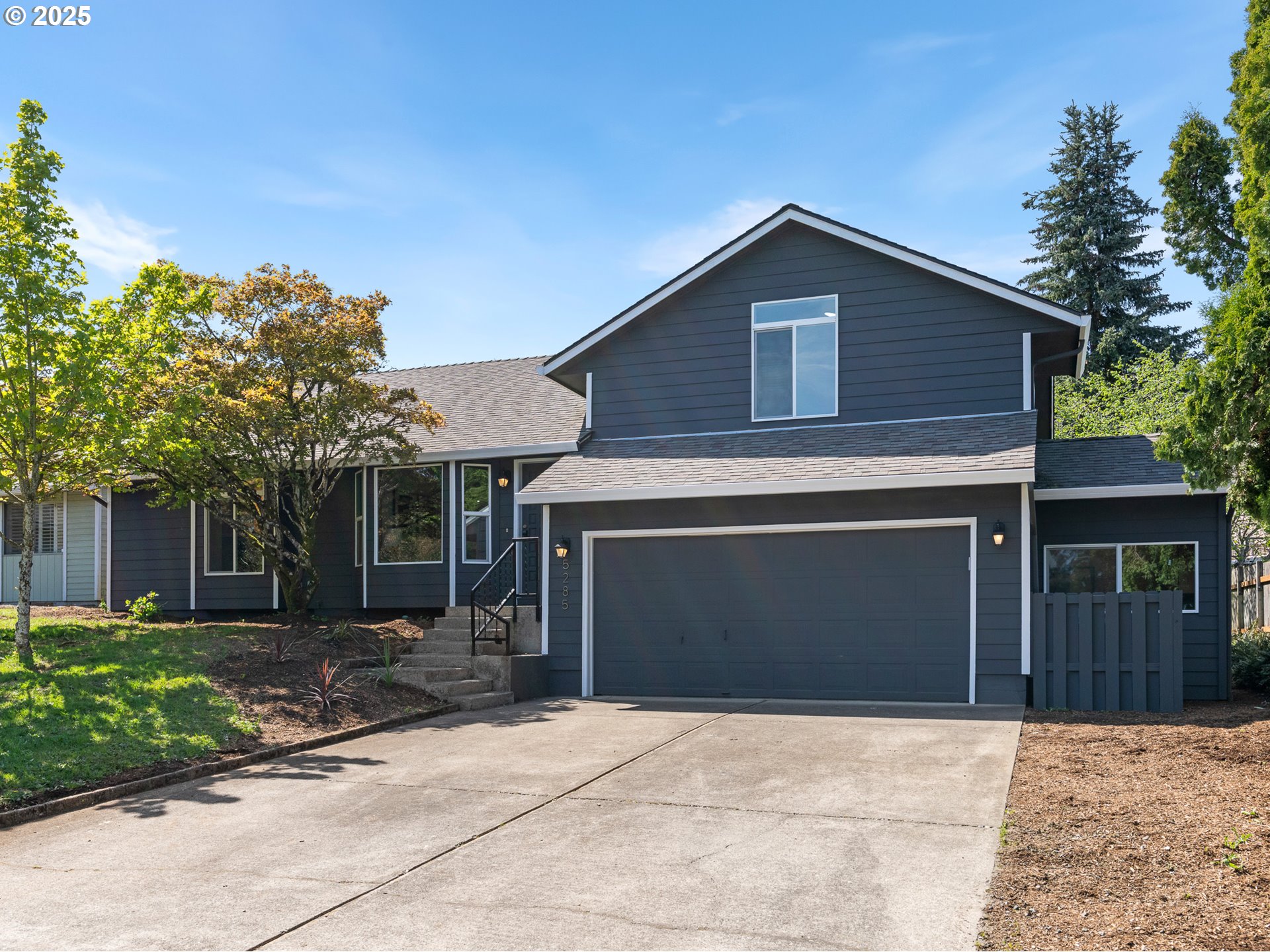 5285 Lone Fir AVE SE