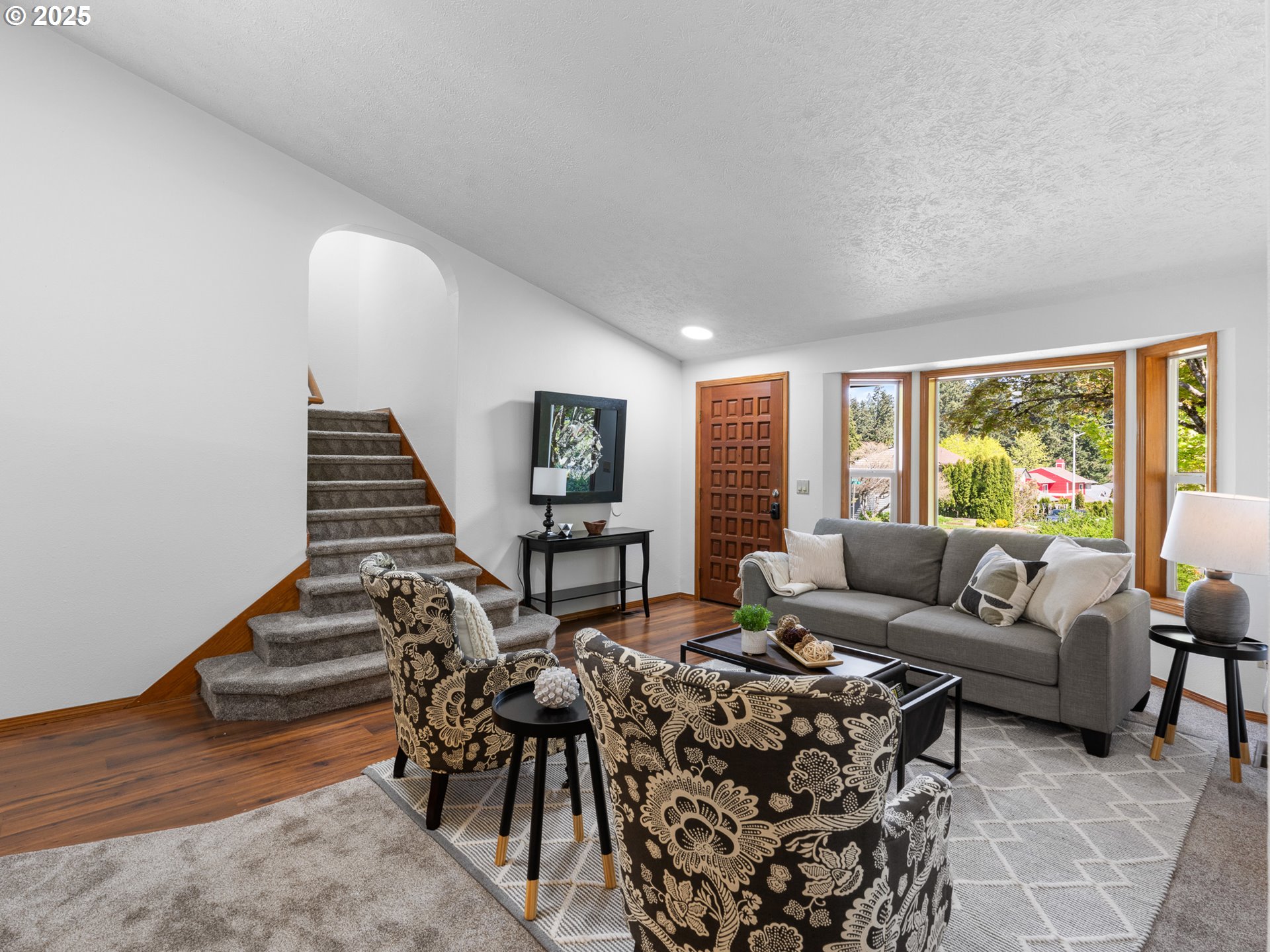 5285 Lone Fir AVE SE