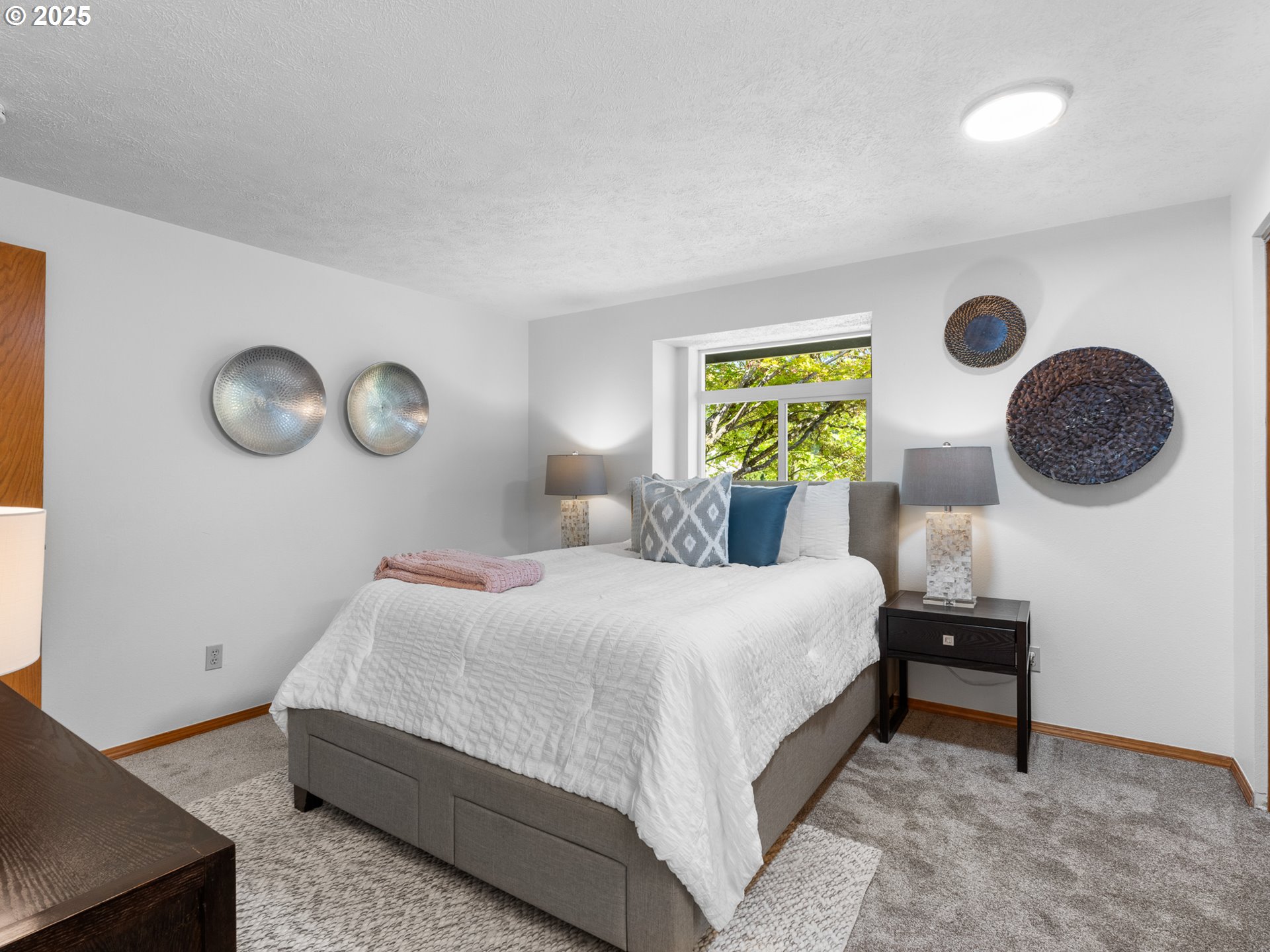 5285 Lone Fir AVE SE