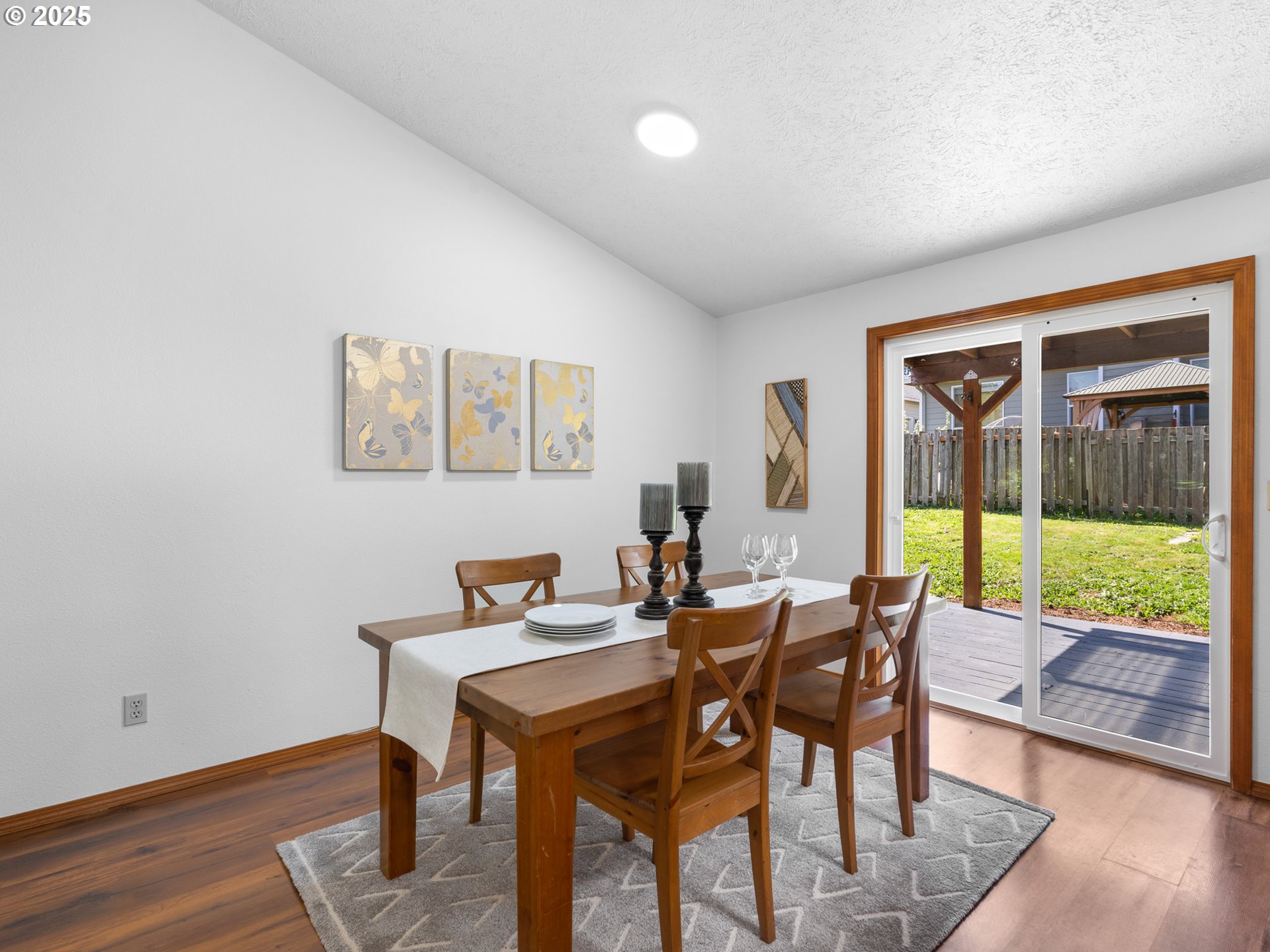 5285 Lone Fir AVE SE