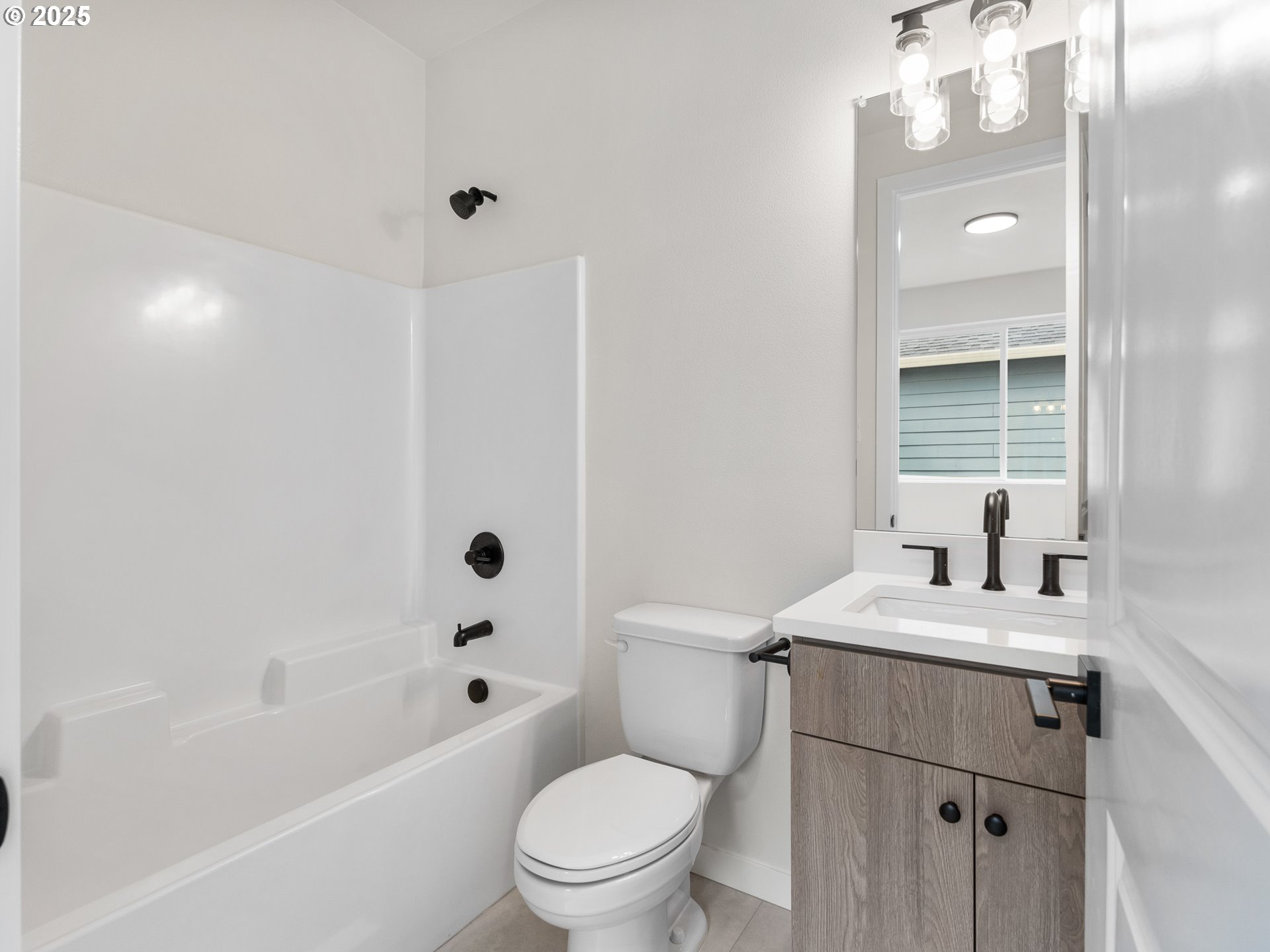 5514 SE Rural ST, Portland