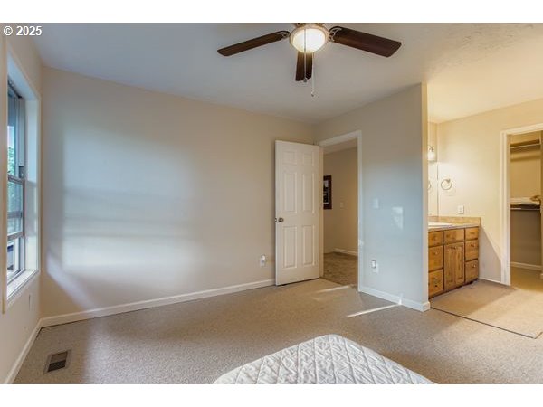 2510 SW EASTWOOD AVE