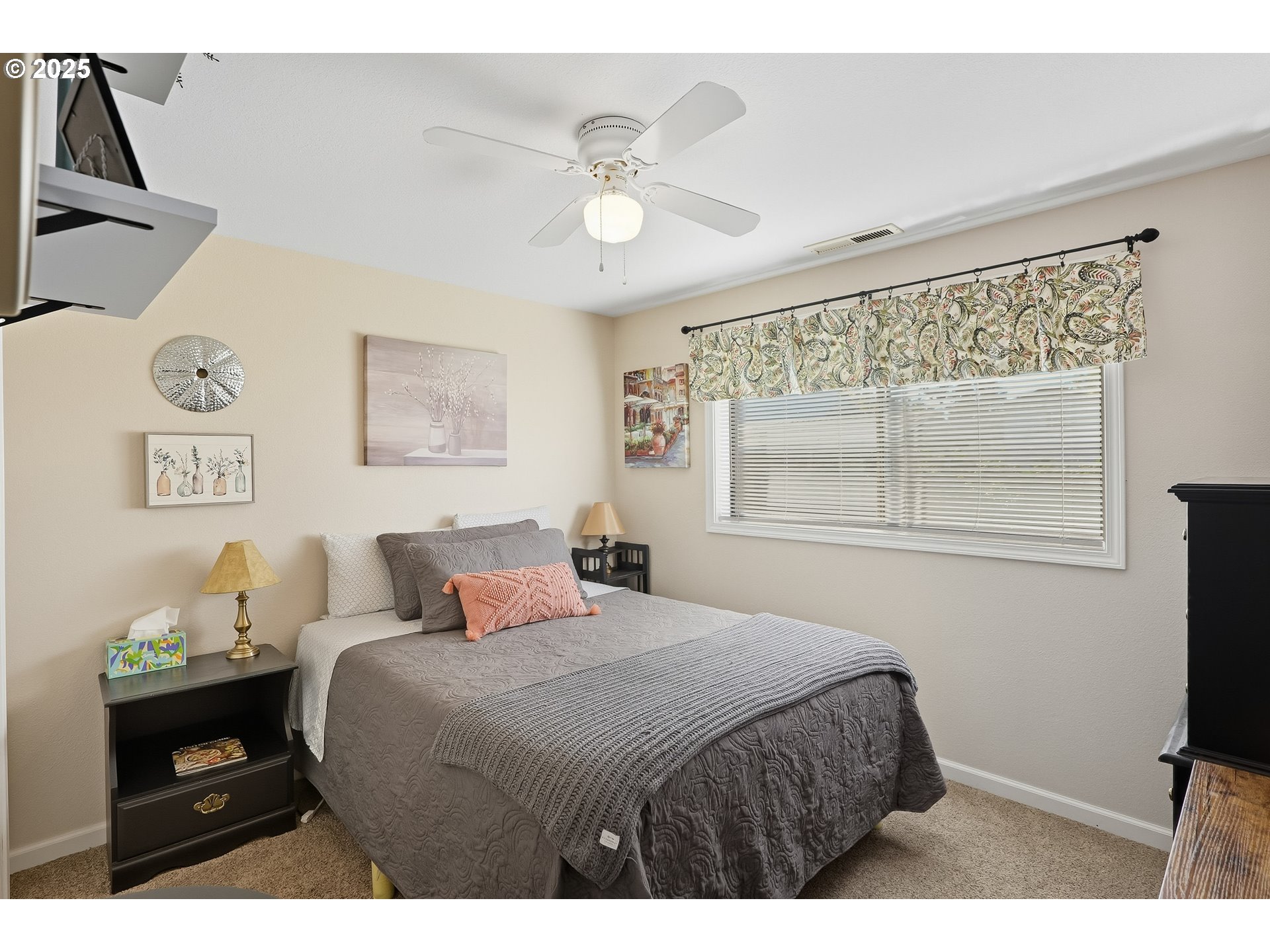 116 E 9TH ST, Newberg