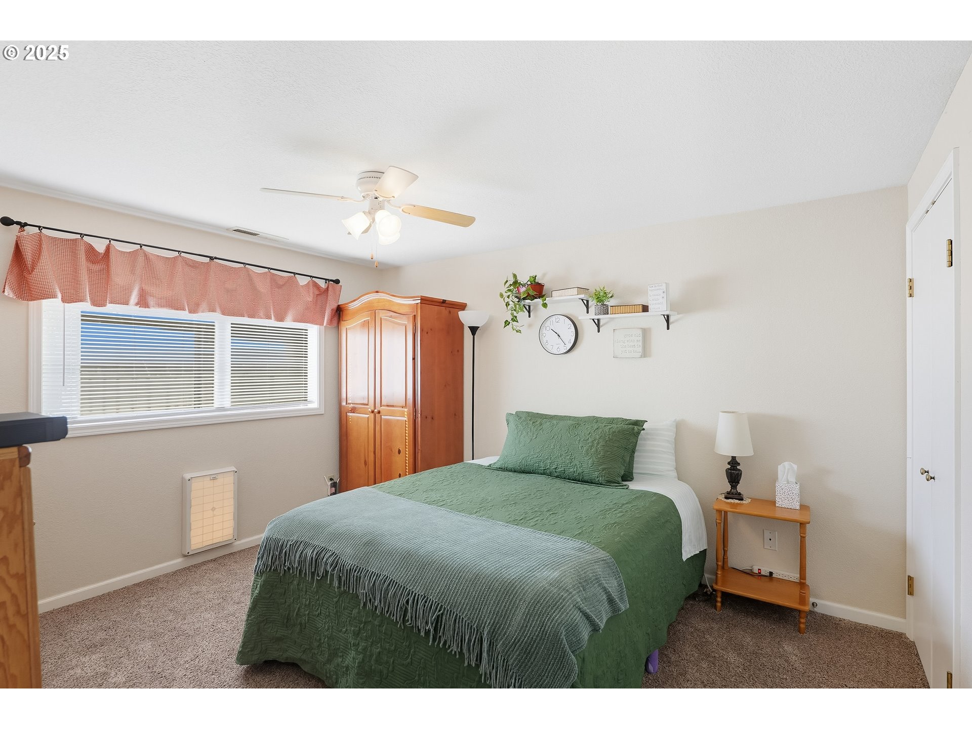 116 E 9TH ST, Newberg