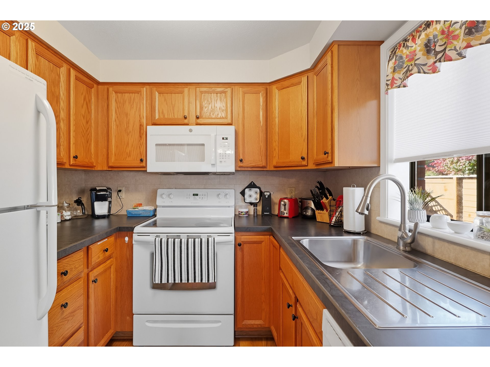 116 E 9TH ST, Newberg