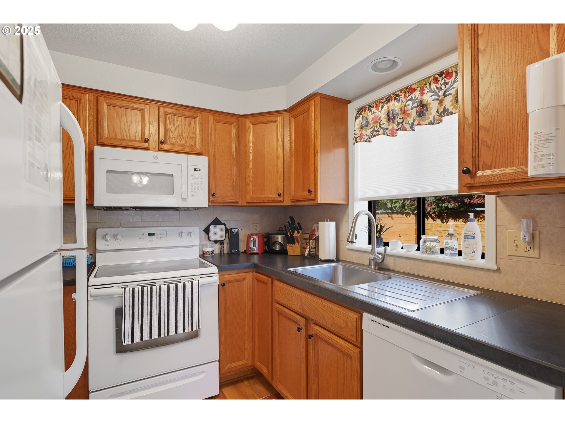 116 E 9TH ST, Newberg