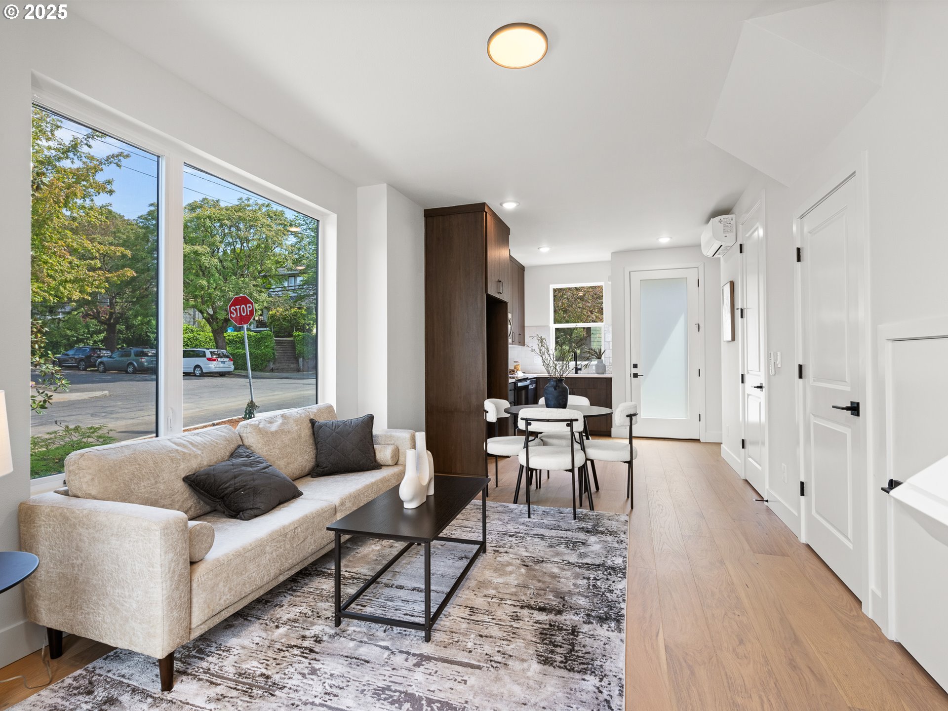 3211 SE 28th AVE 4, Portland Unit: 4