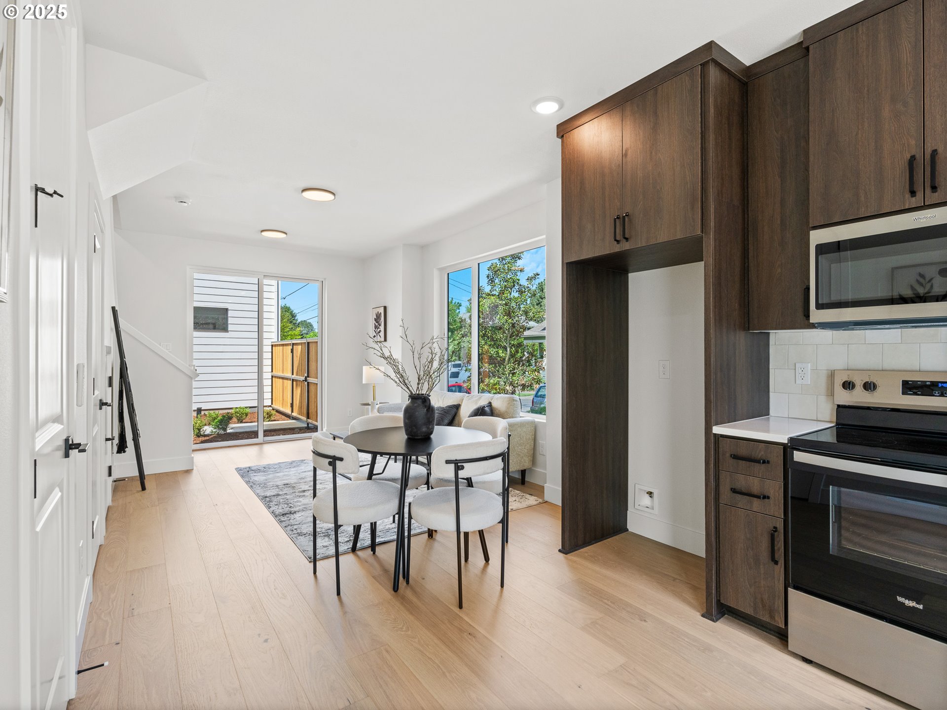 3211 SE 28th AVE 4, Portland Unit: 4