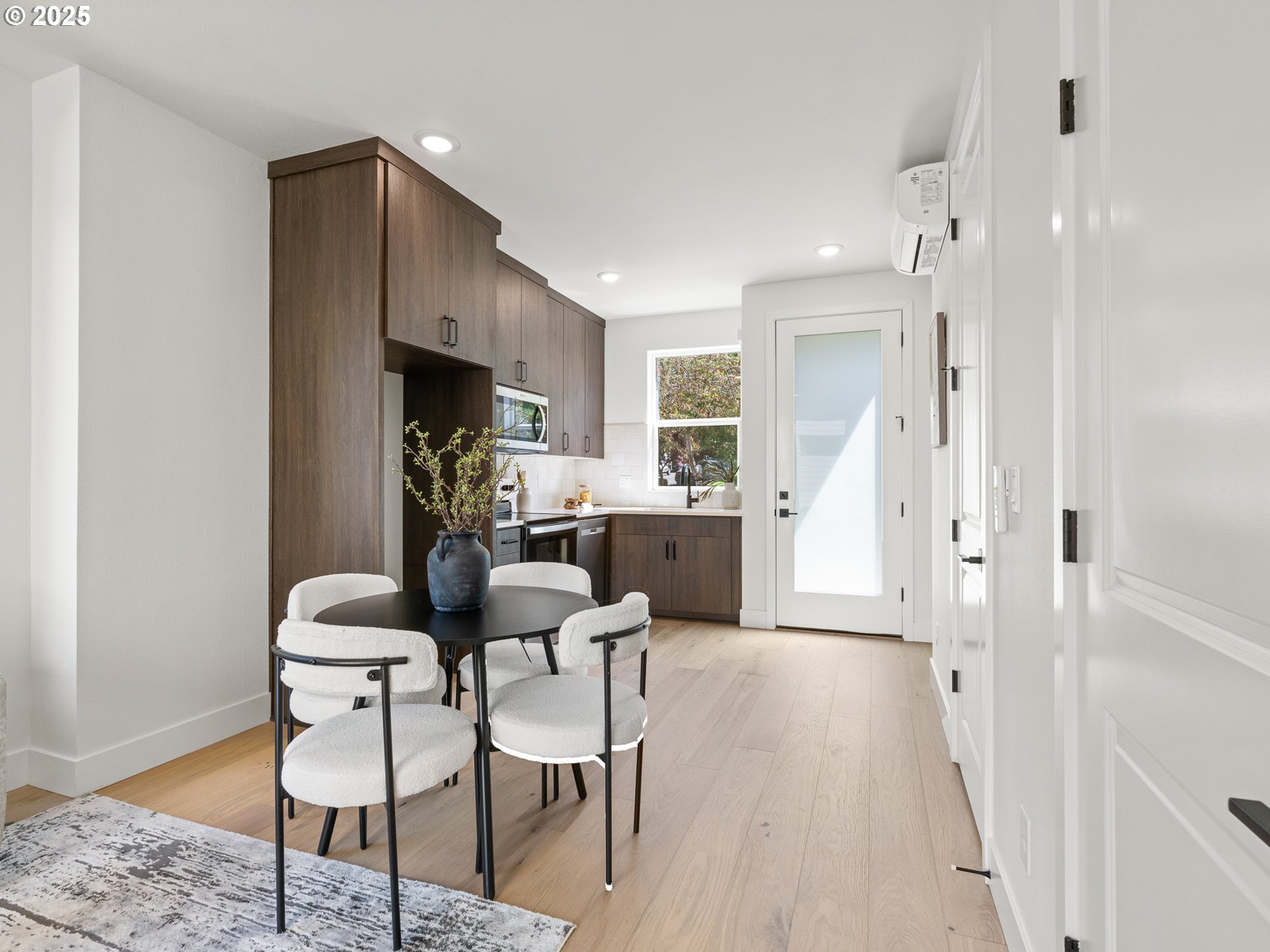 3211 SE 28th AVE 4, Portland Unit: 4