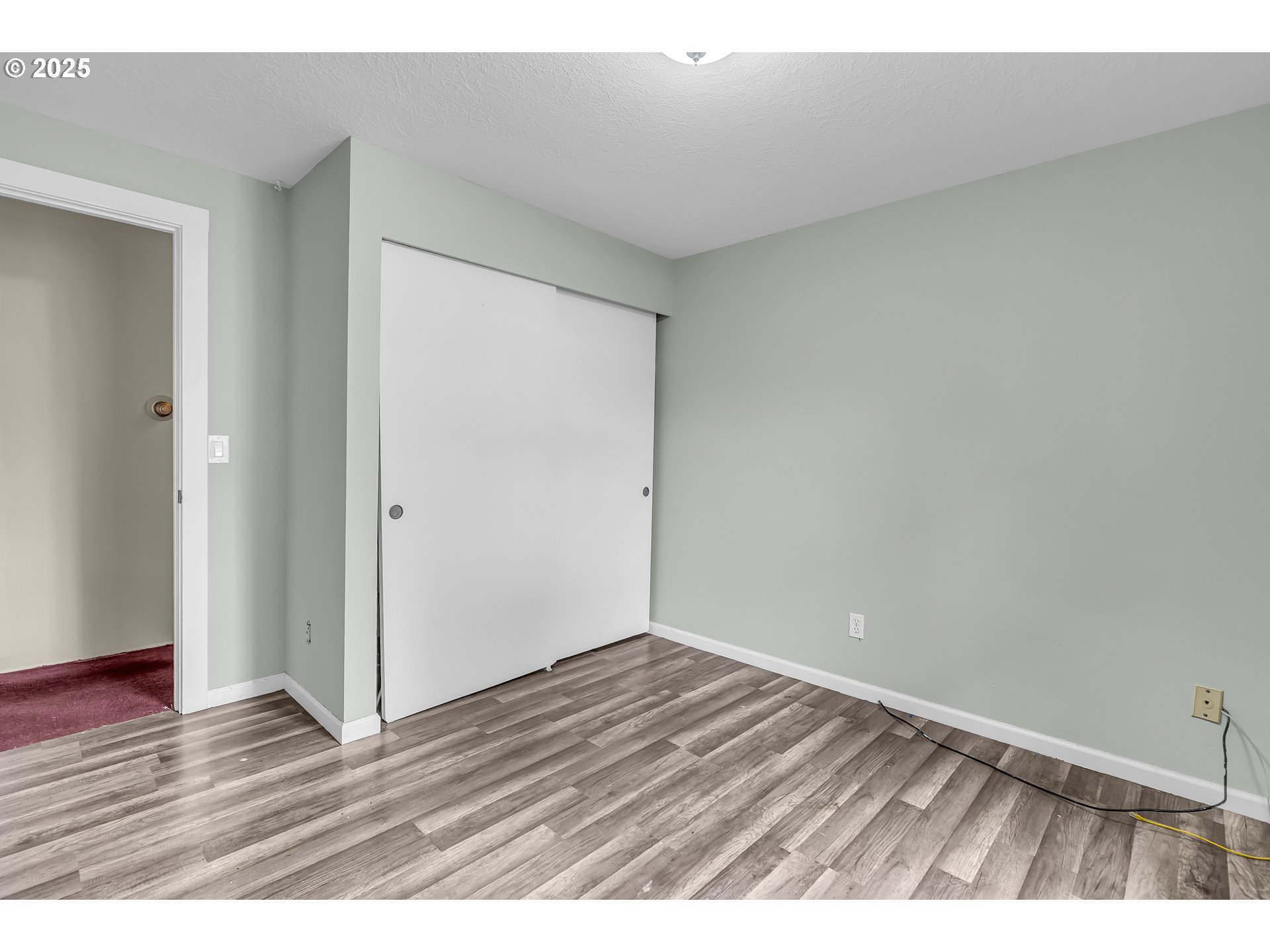 6500 SE MADRONA DR