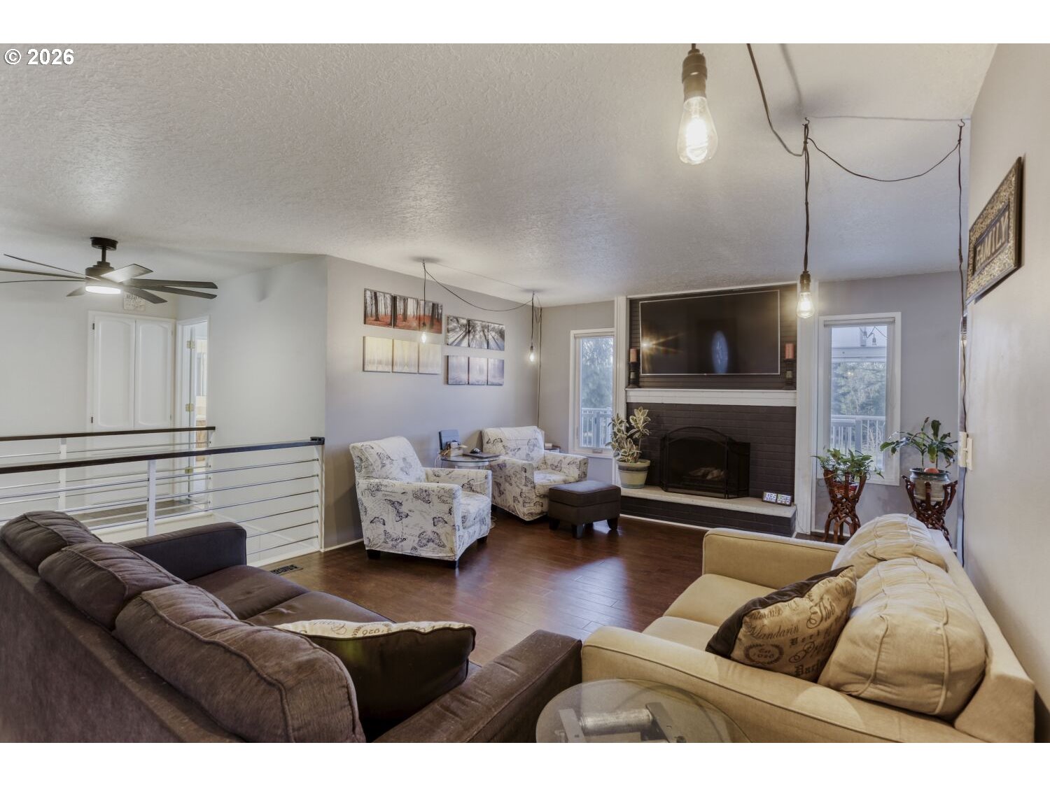 2401 SW ELEVEN MILE DR