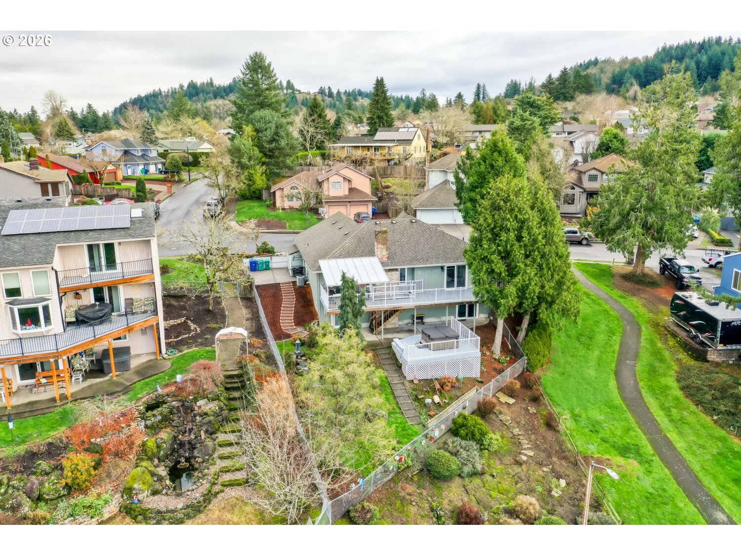 2401 SW ELEVEN MILE DR