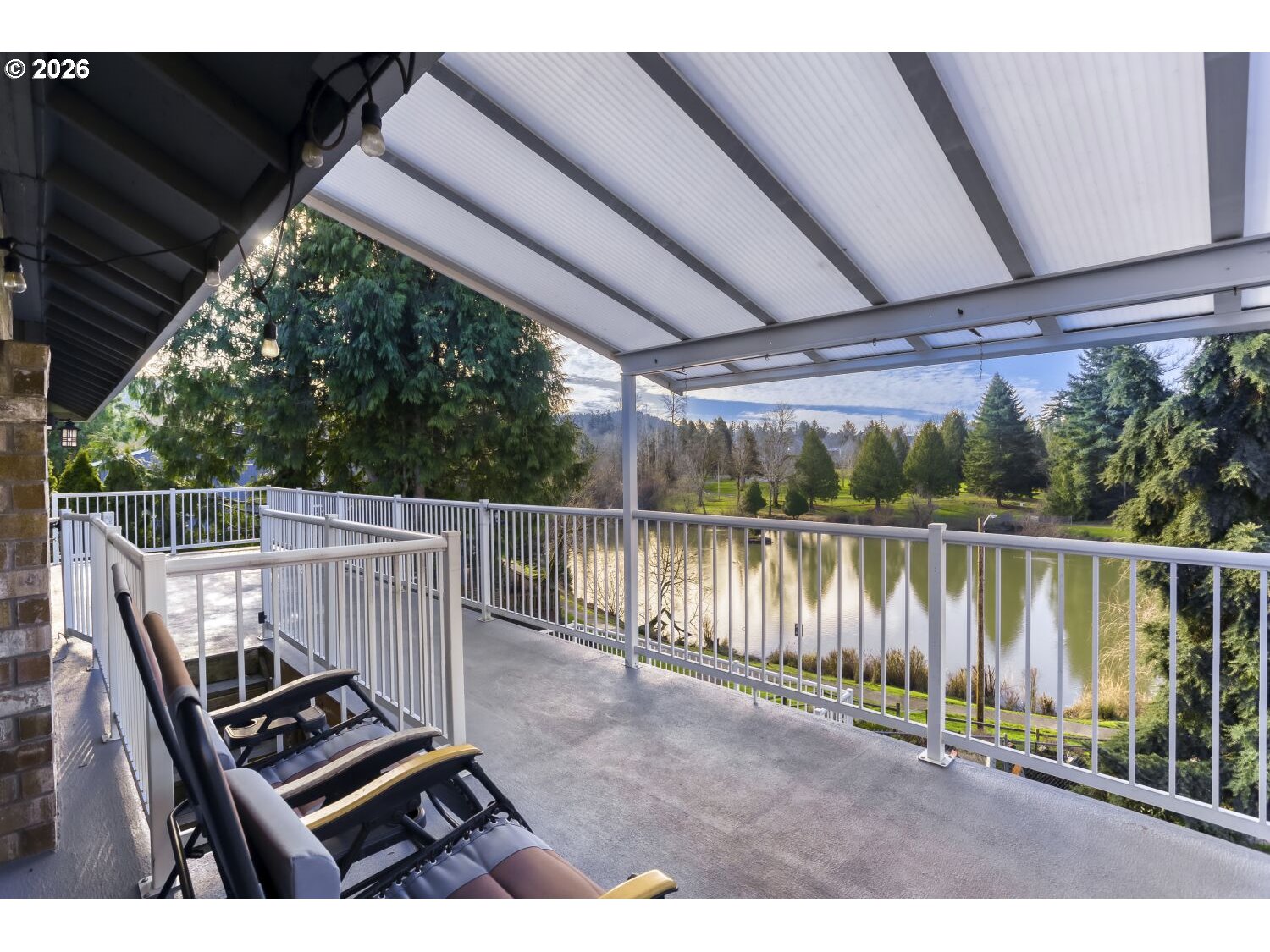 2401 SW ELEVEN MILE DR