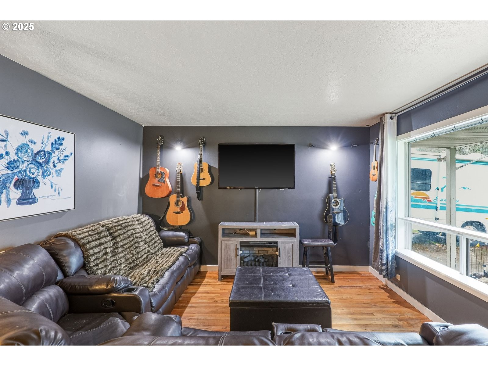 4825 SE BROOKSIDE DR