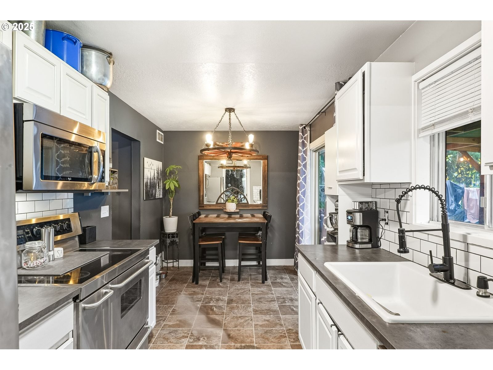 4825 SE BROOKSIDE DR