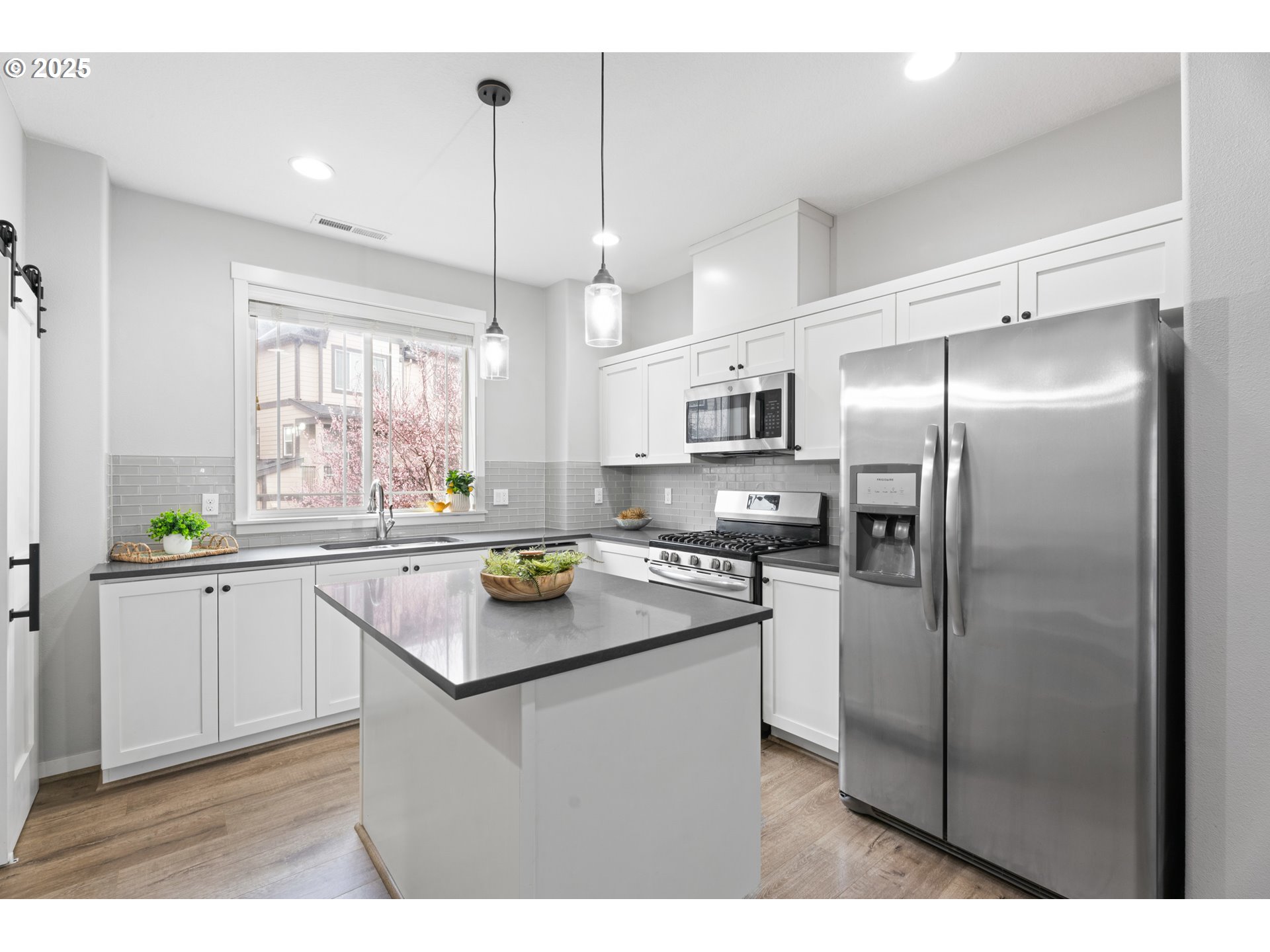 11737 SW VALENCIA LN