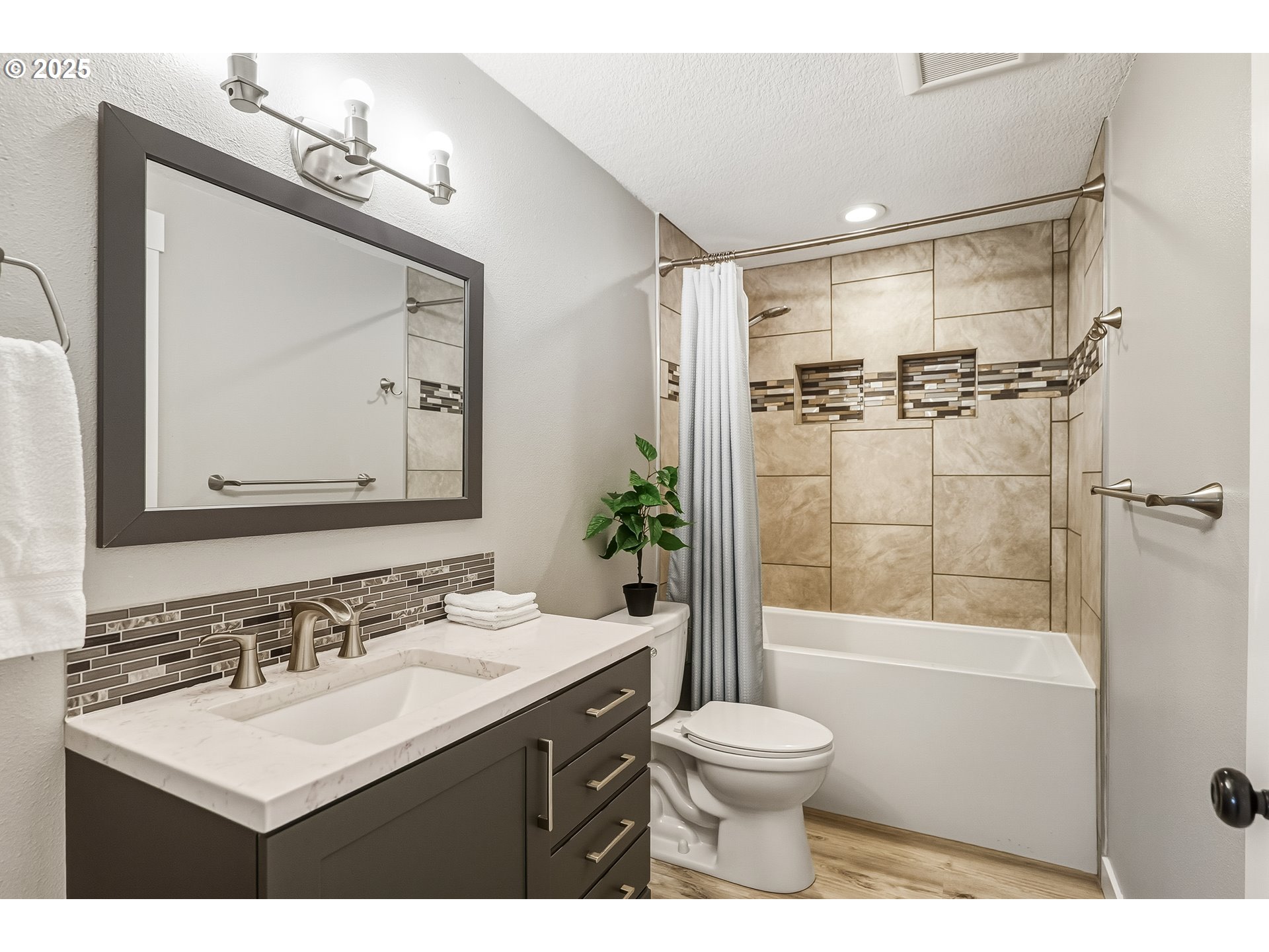 29201 SE HILLYARD DR