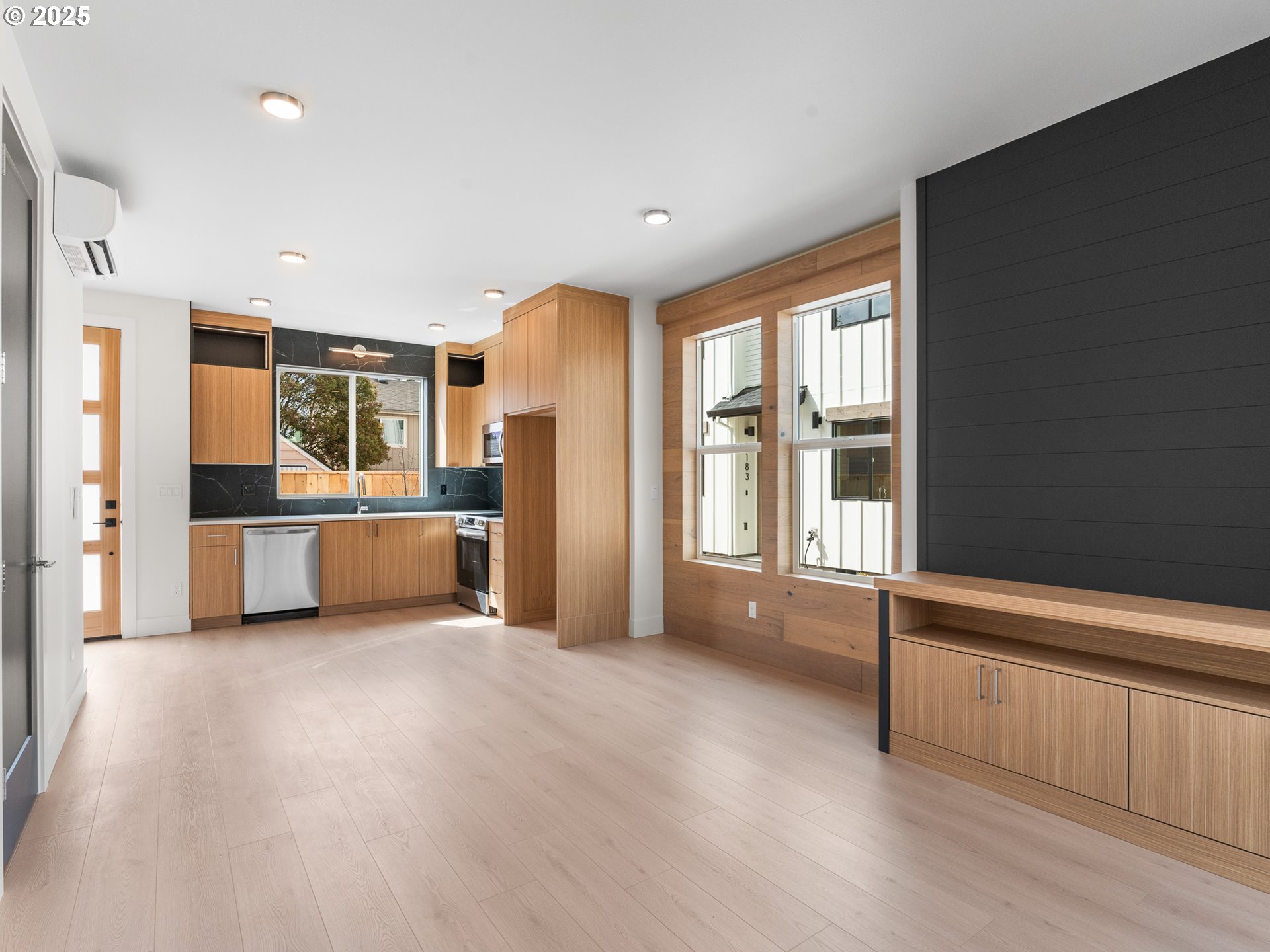 5177 SE 28th AVE 5, Portland Unit: 5