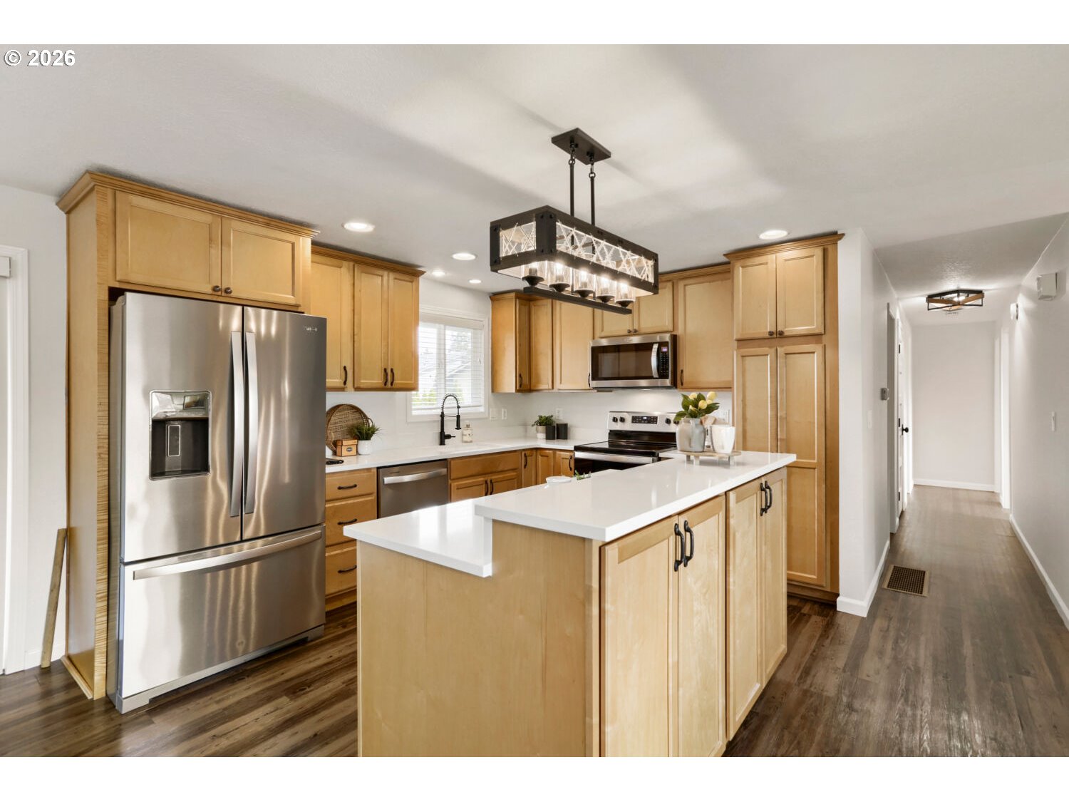 854 NE 16TH AVE