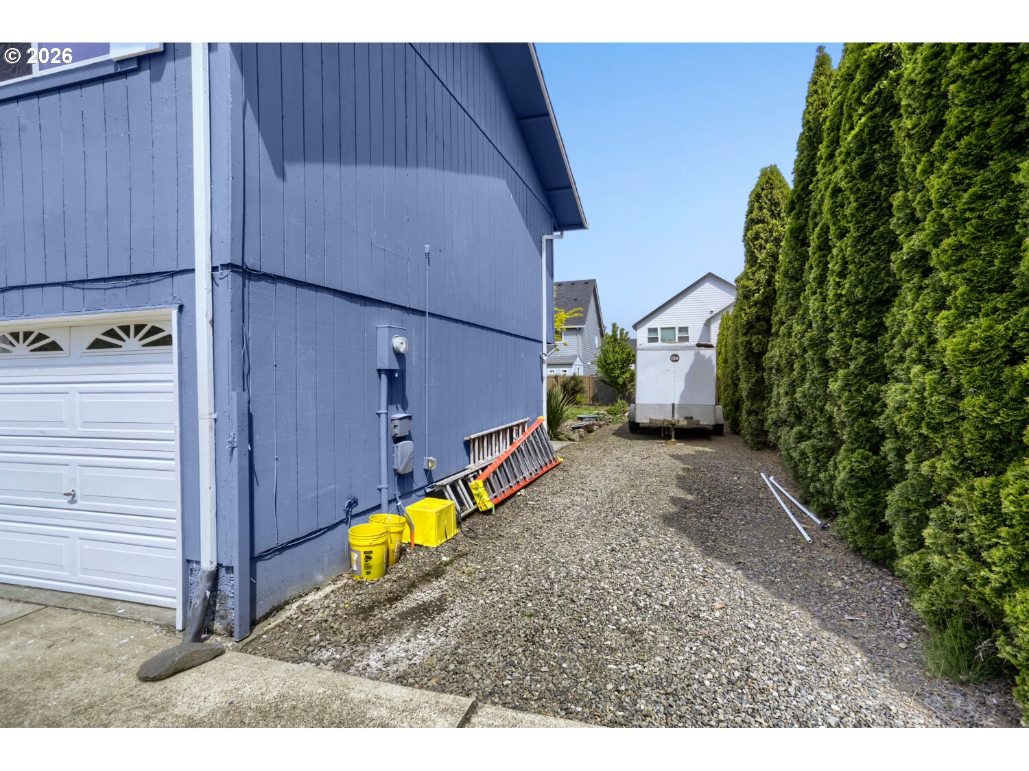 854 NE 16TH AVE