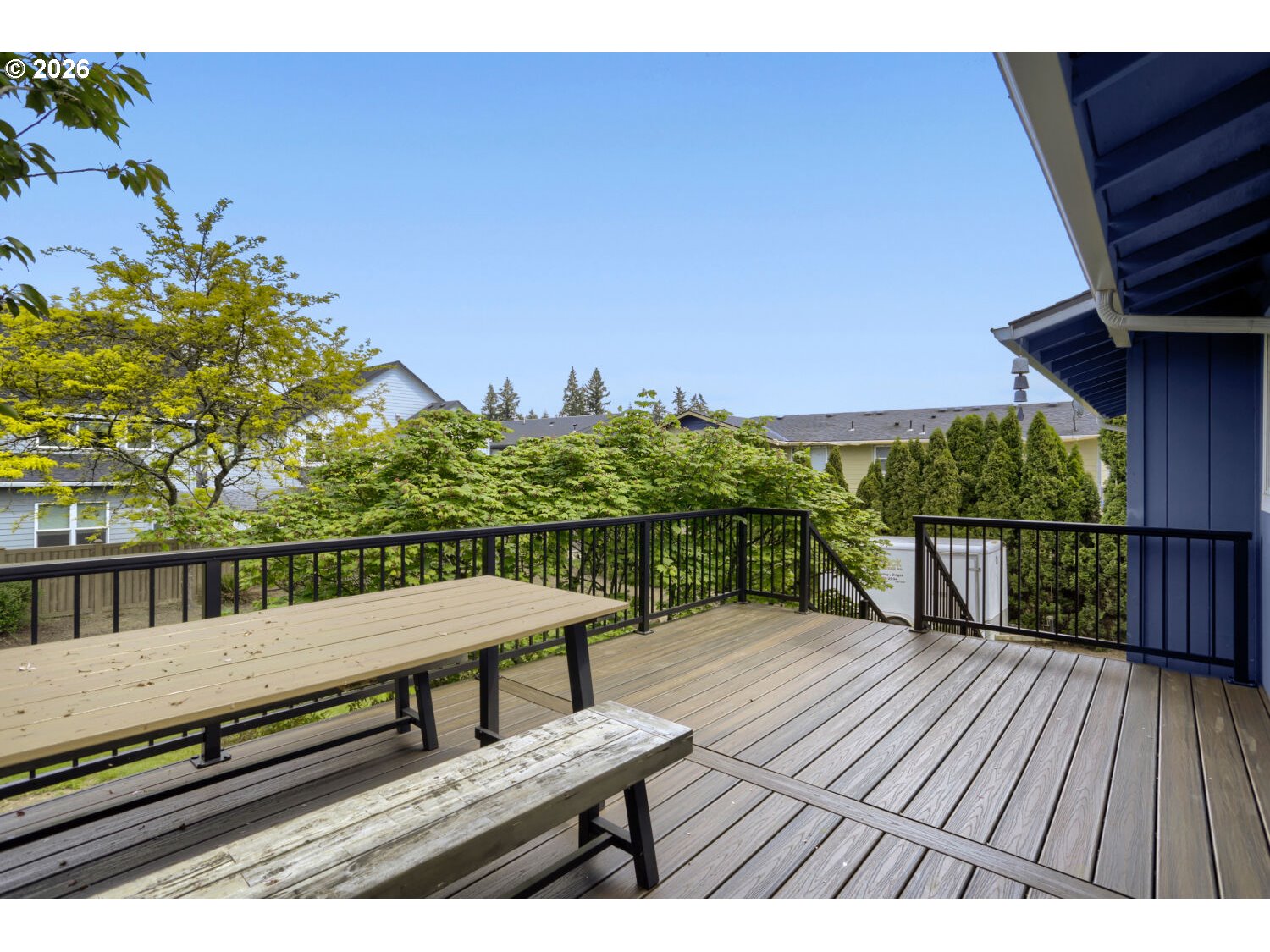 854 NE 16TH AVE