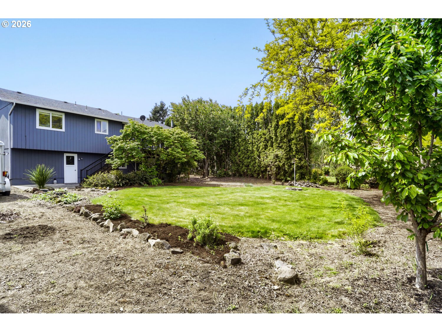 854 NE 16TH AVE