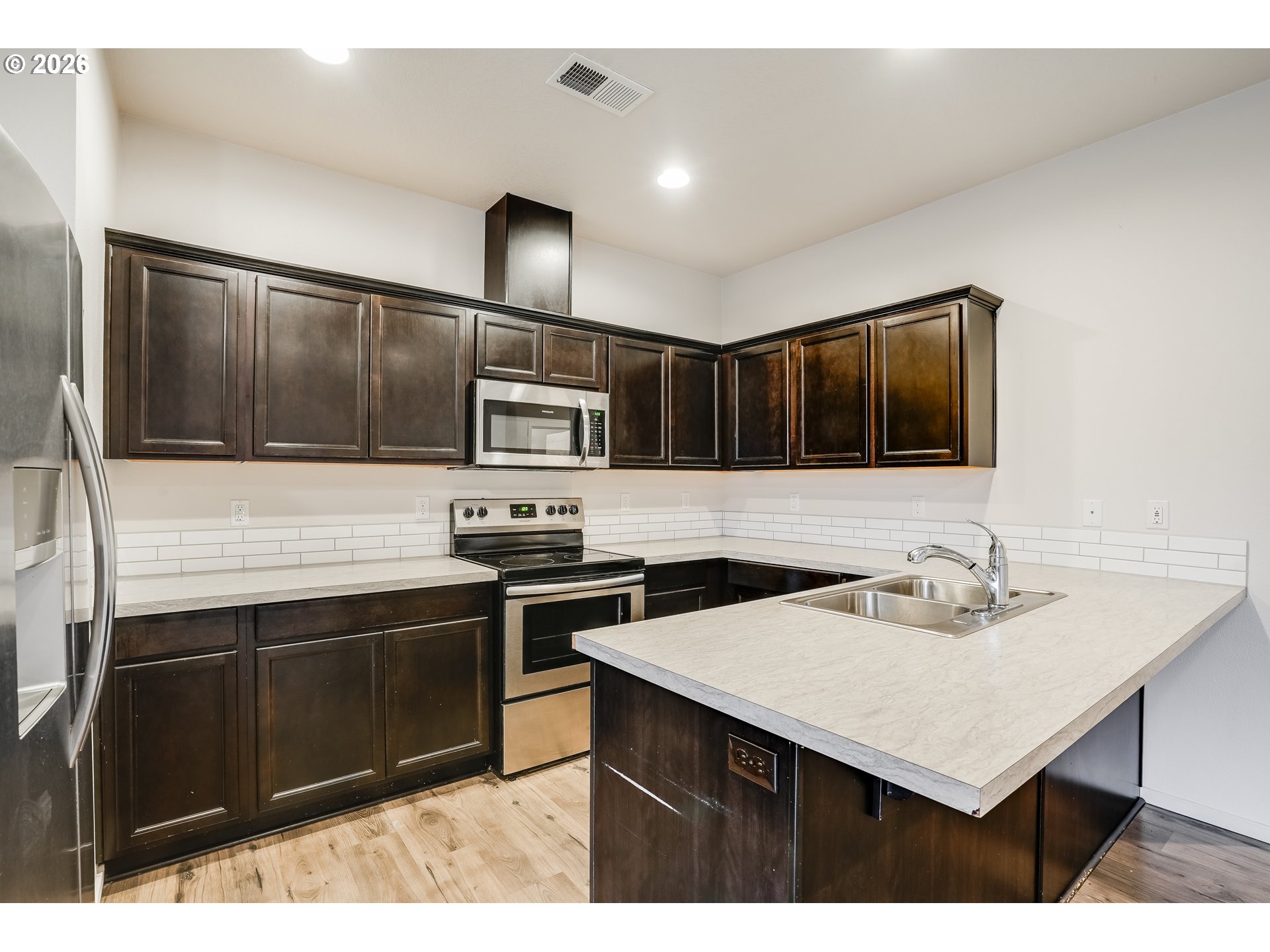2240 SE 16TH ST