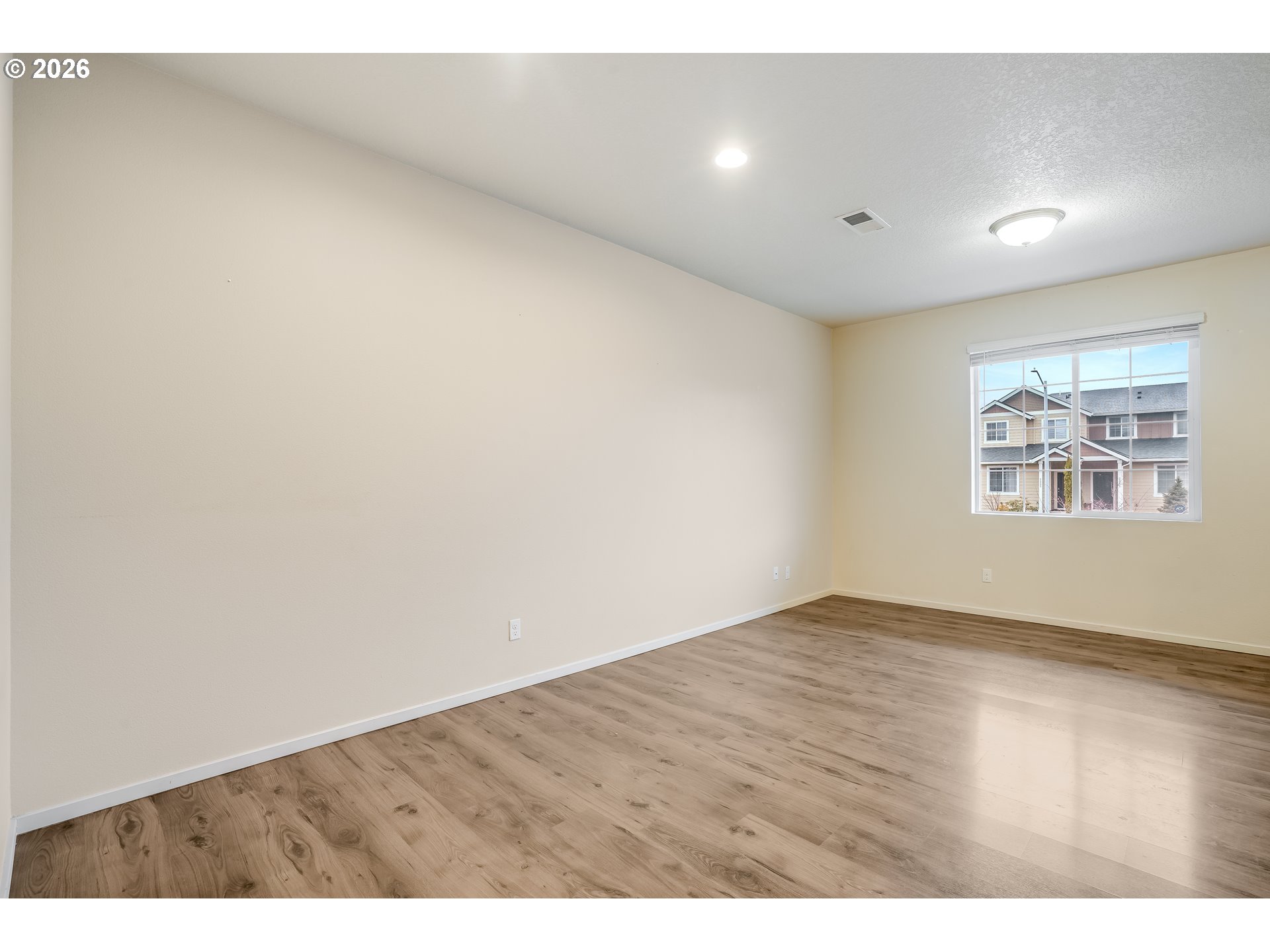 2240 SE 16TH ST