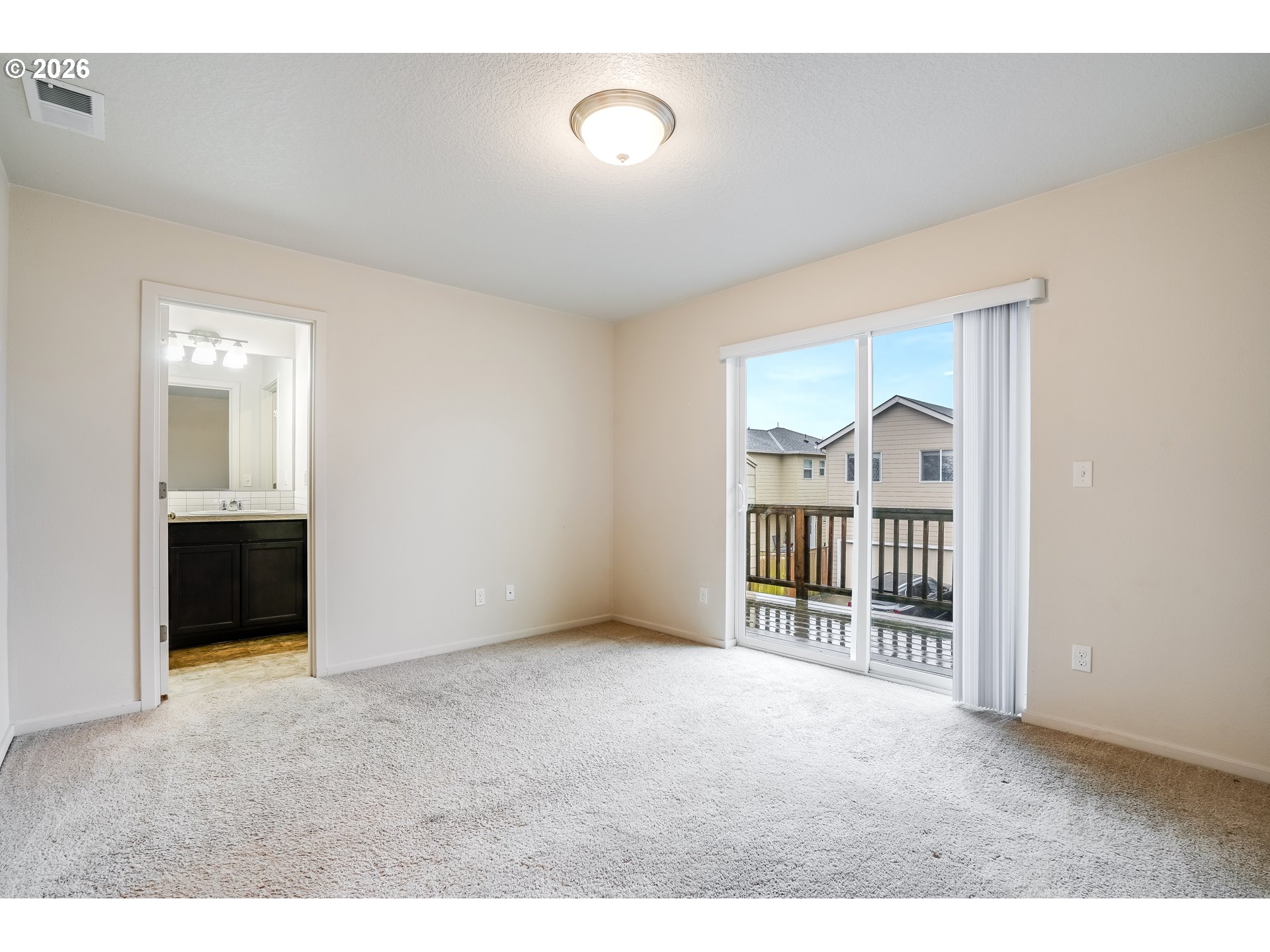 2240 SE 16TH ST