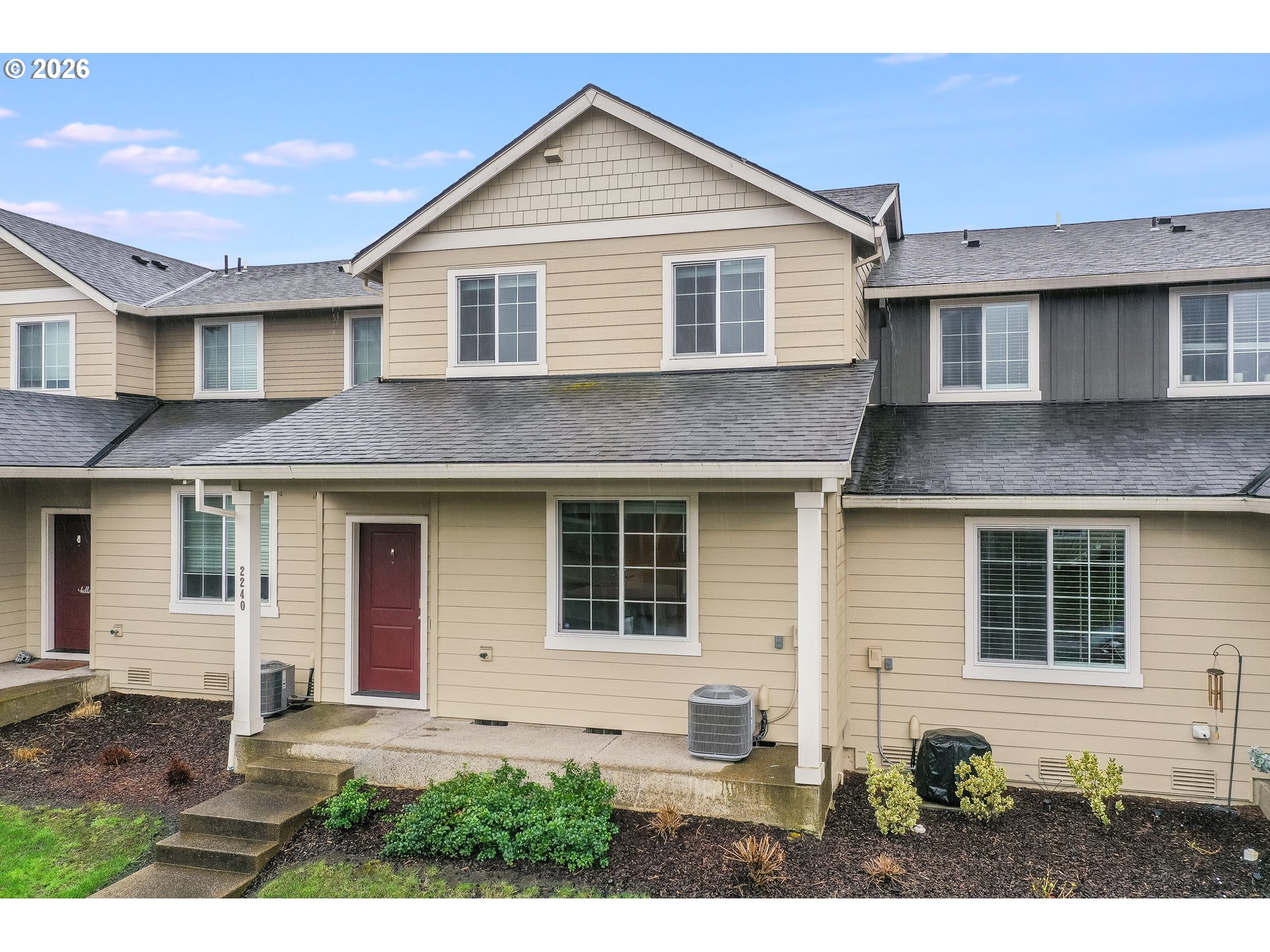 2240 SE 16TH ST