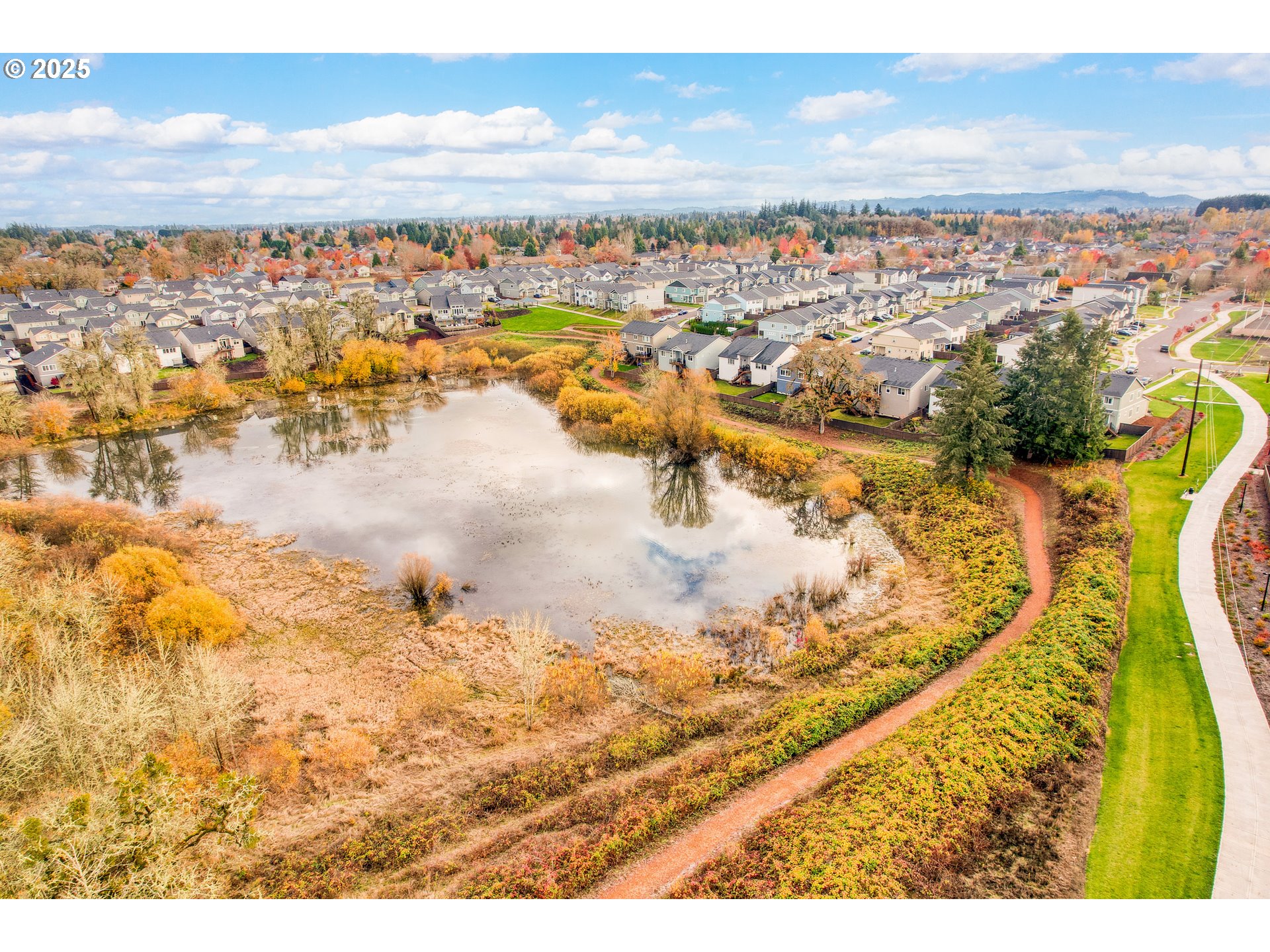 1895 NW CHARLES ST, McMinnville