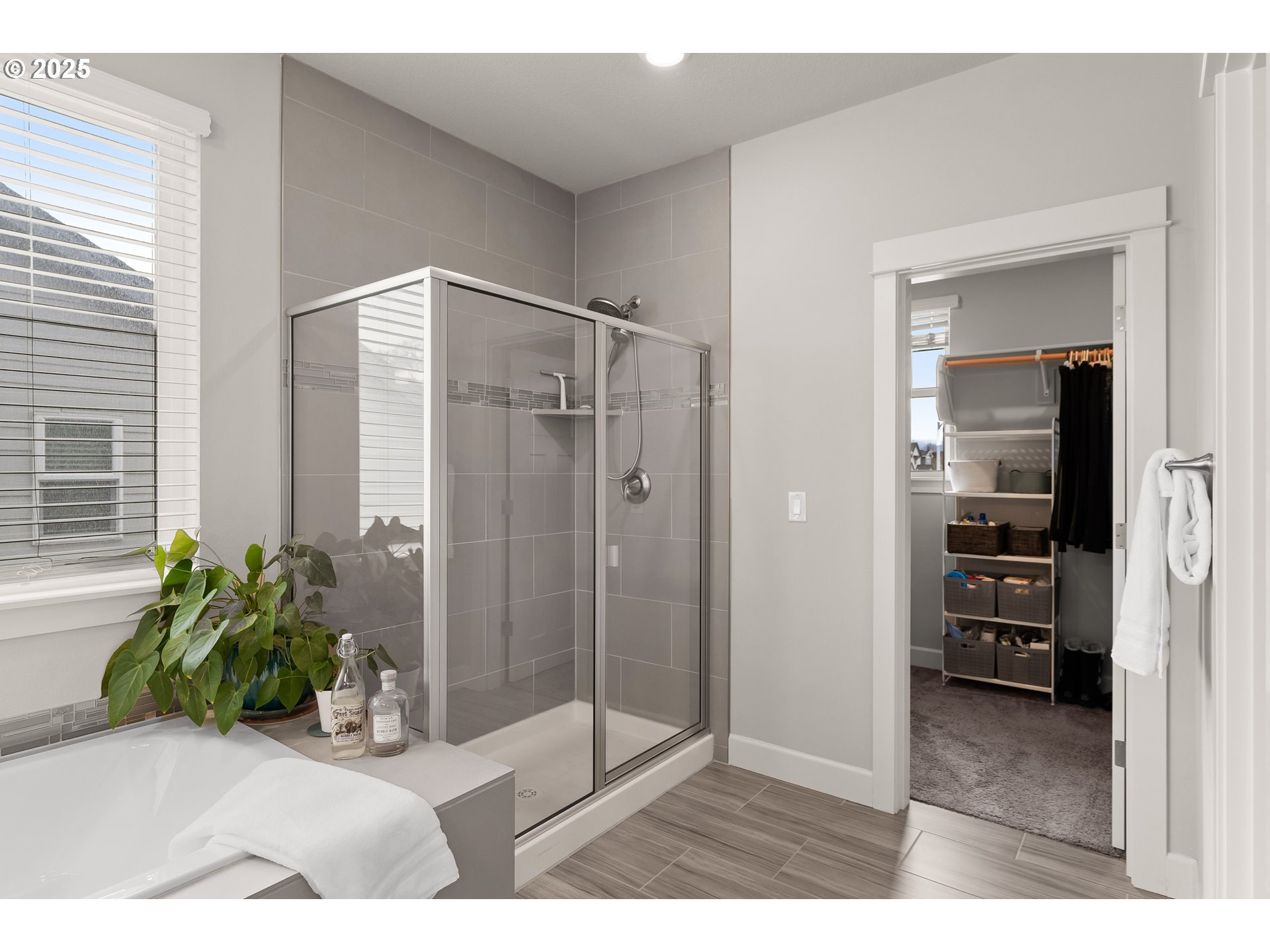 1895 NW CHARLES ST, McMinnville