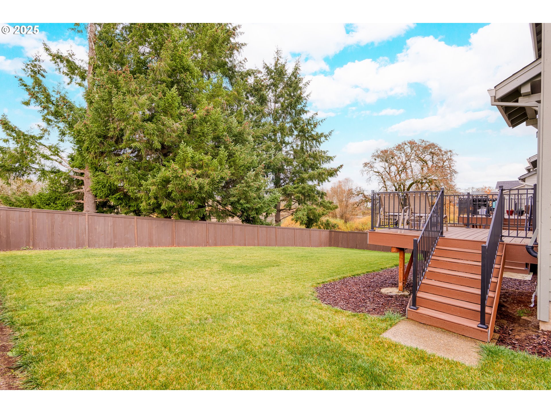 1895 NW CHARLES ST, McMinnville