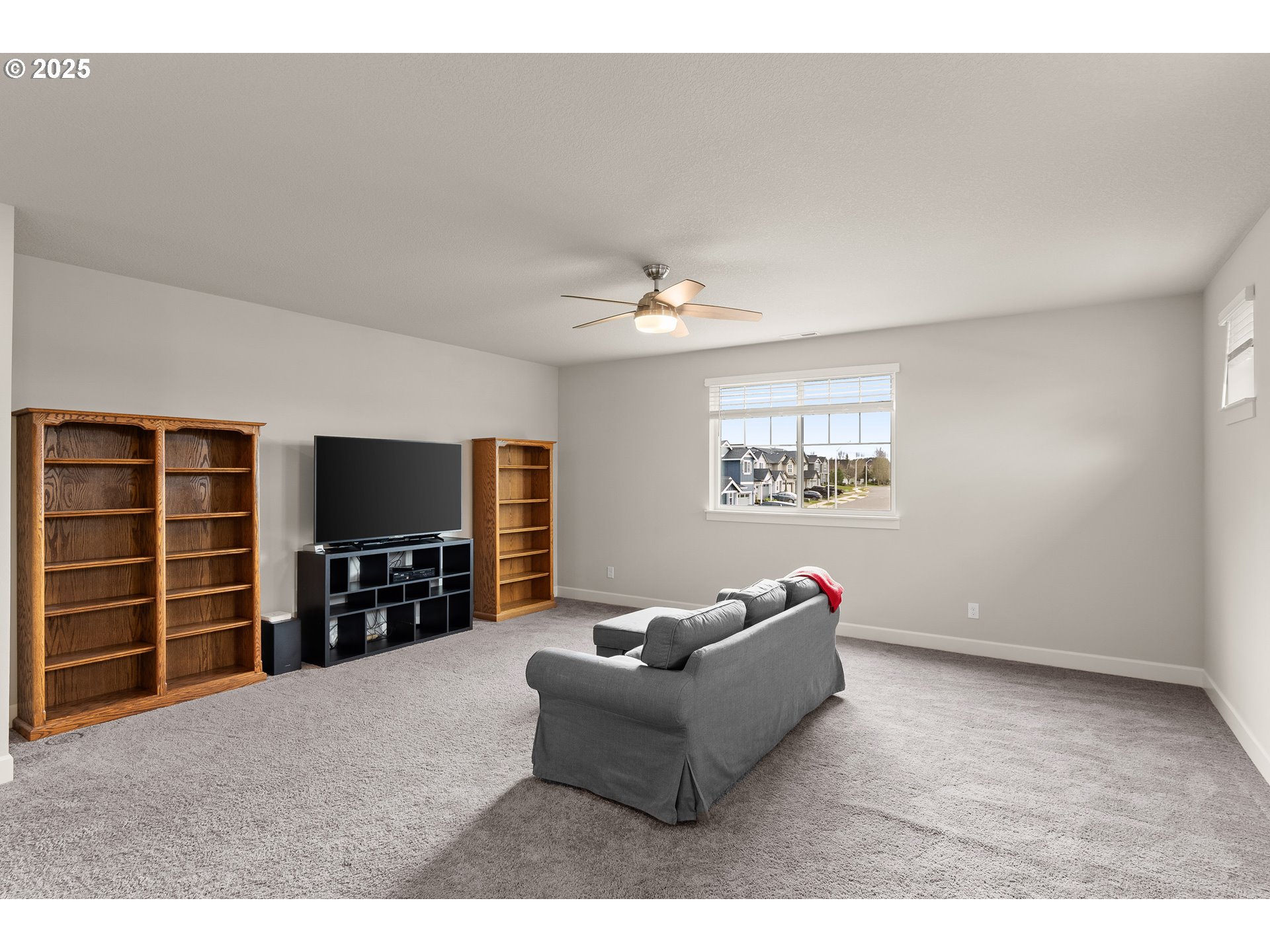 1895 NW CHARLES ST, McMinnville