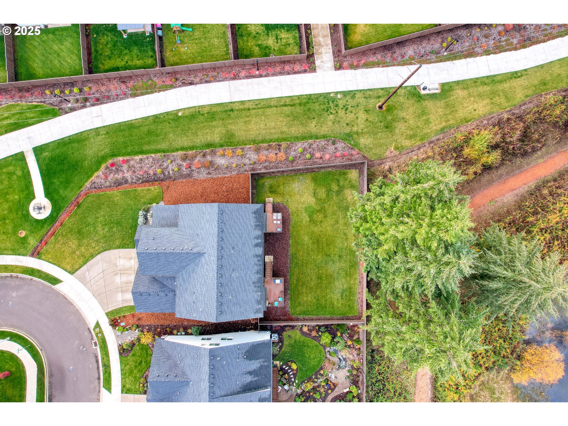 1895 NW CHARLES ST, McMinnville